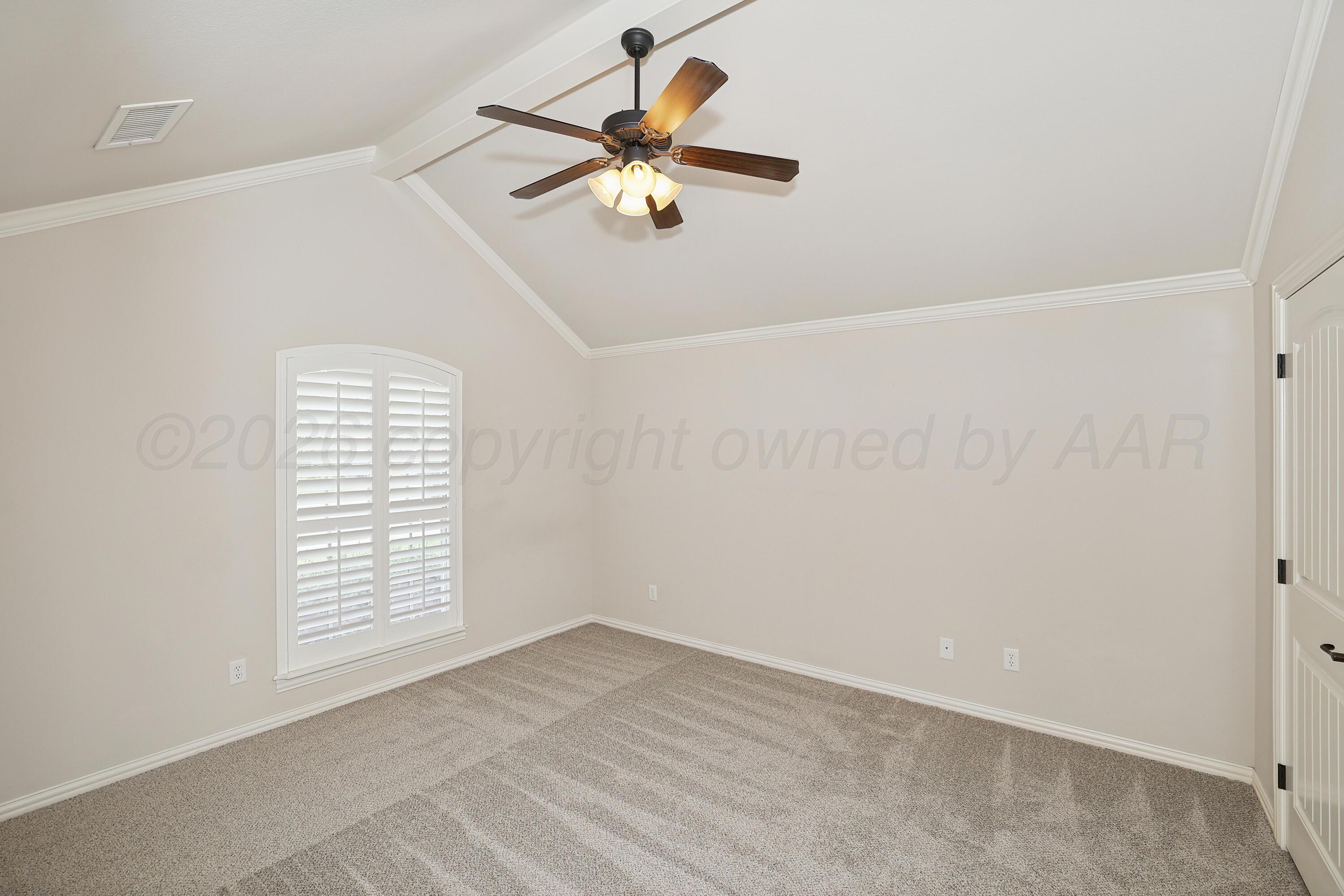 4724 Ashville Place Property Photo 20