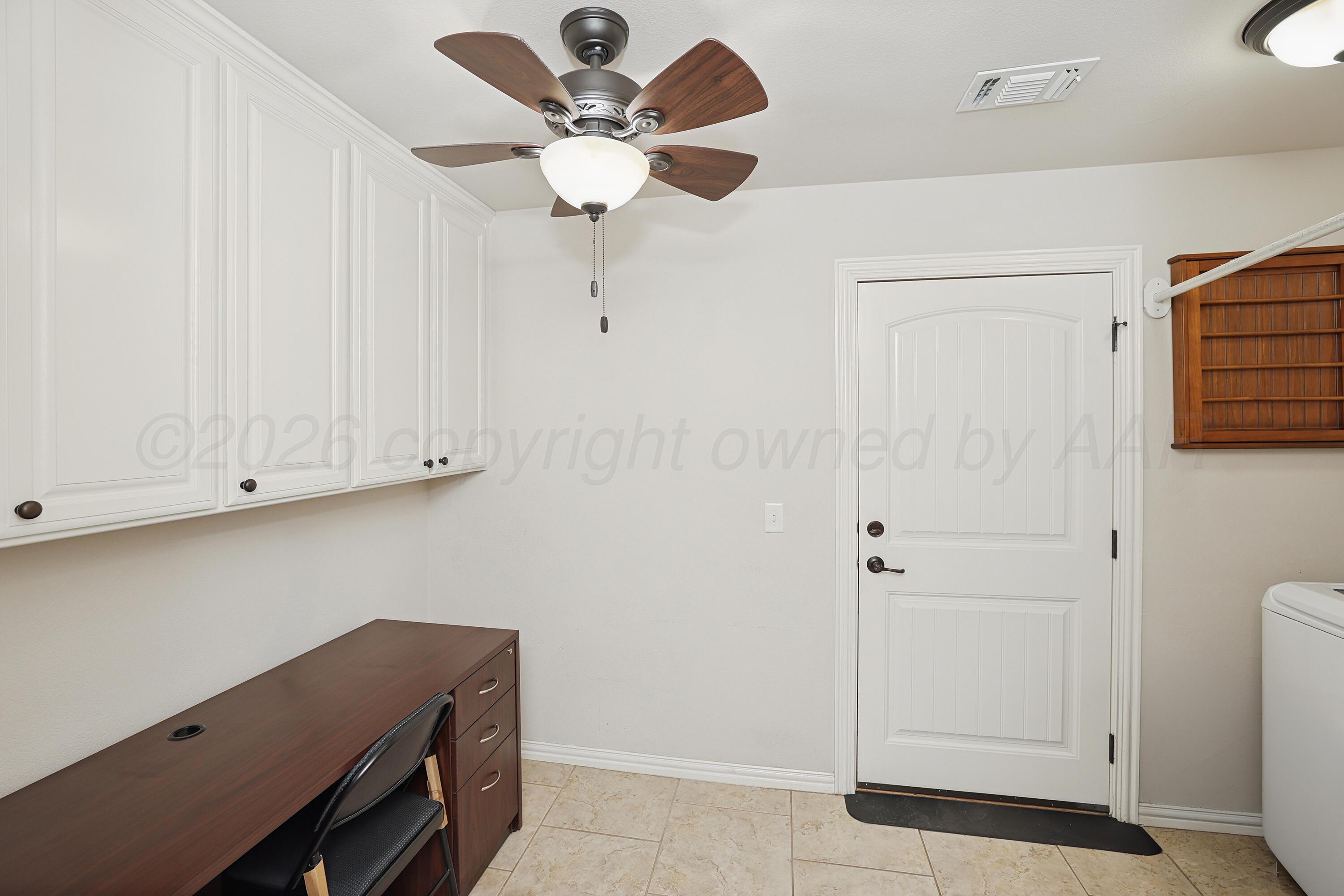 4724 Ashville Place Property Photo 25