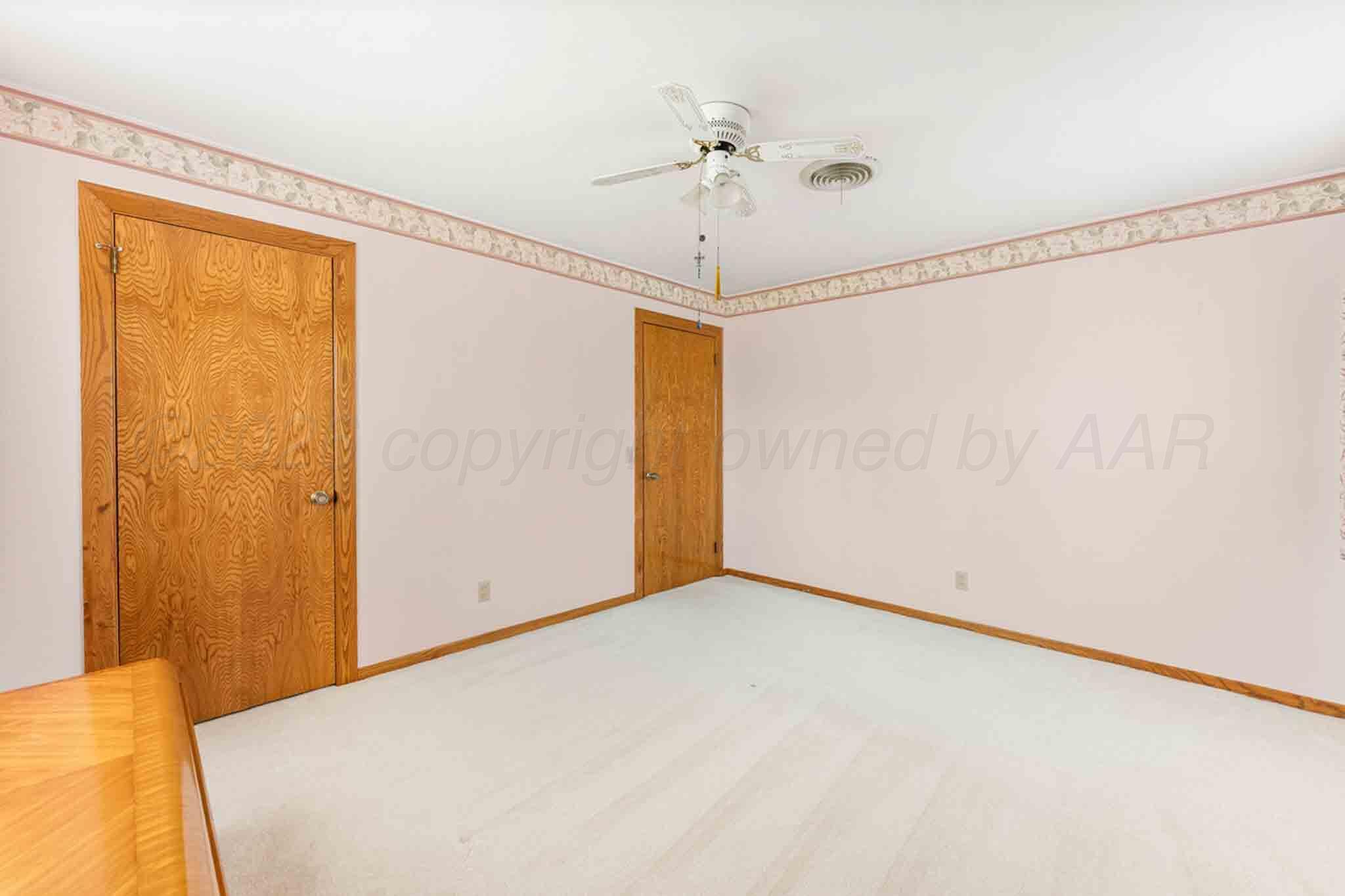 905 S Main Street Property Photo 26