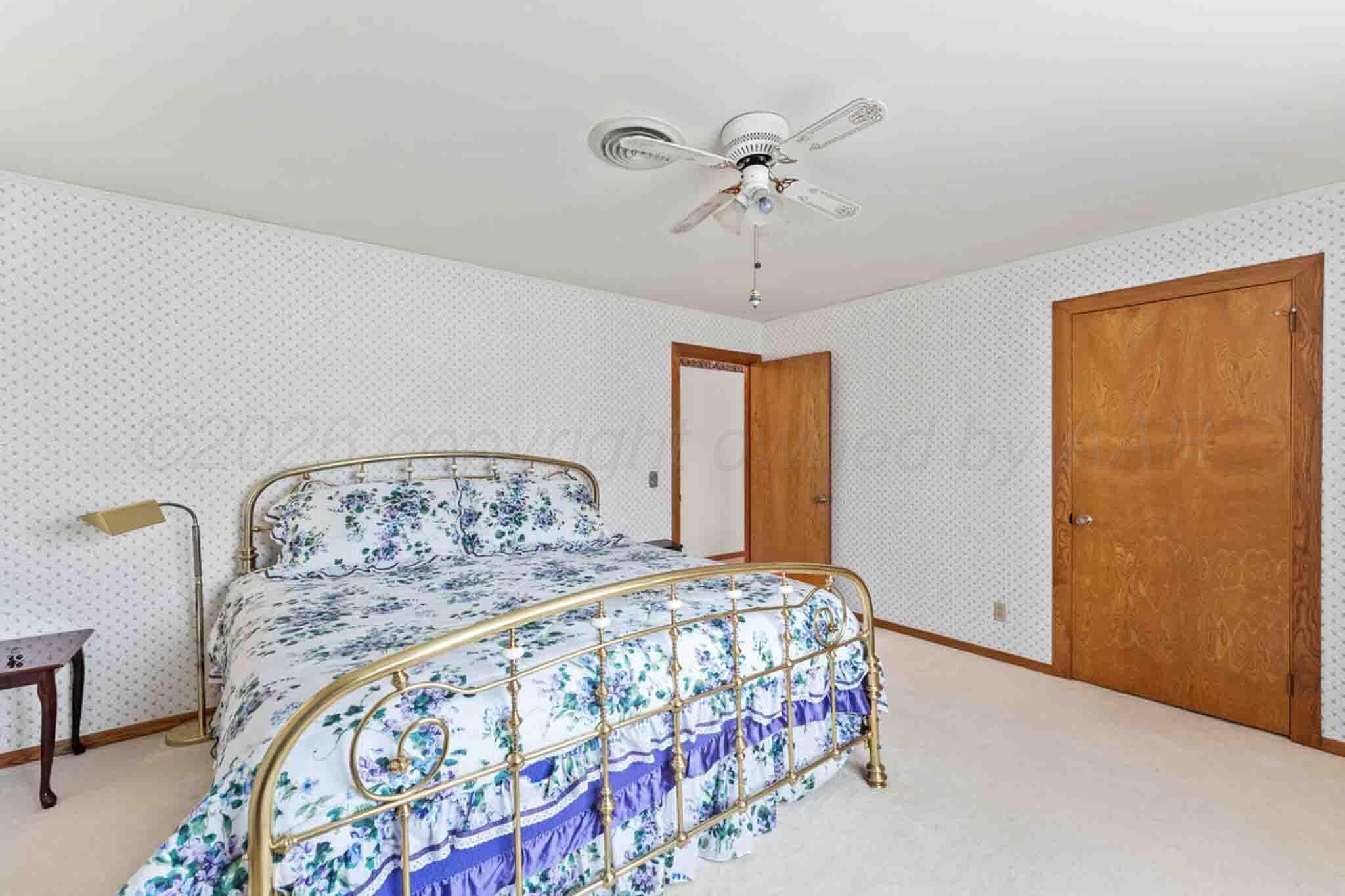905 S Main Street Property Photo 34