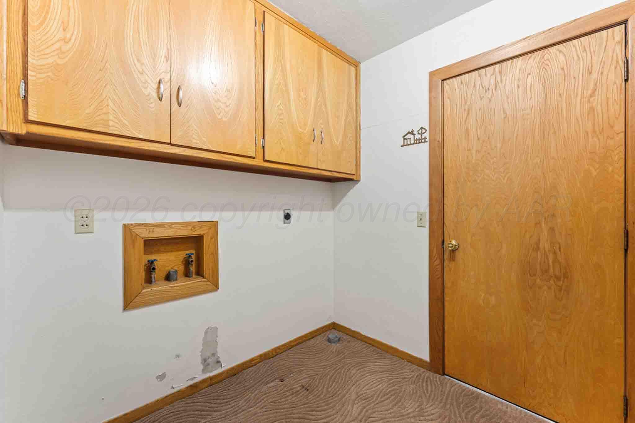 905 S Main Street Property Photo 37