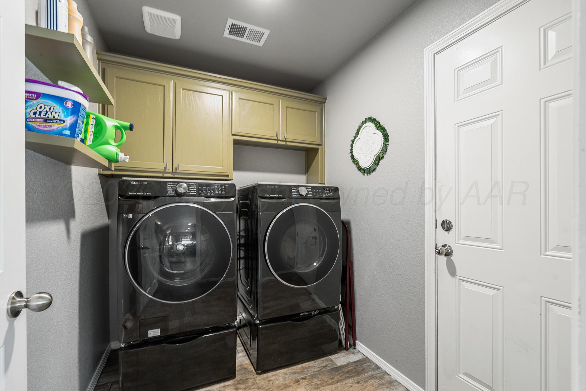 4405 S Williams Street Property Photo 12