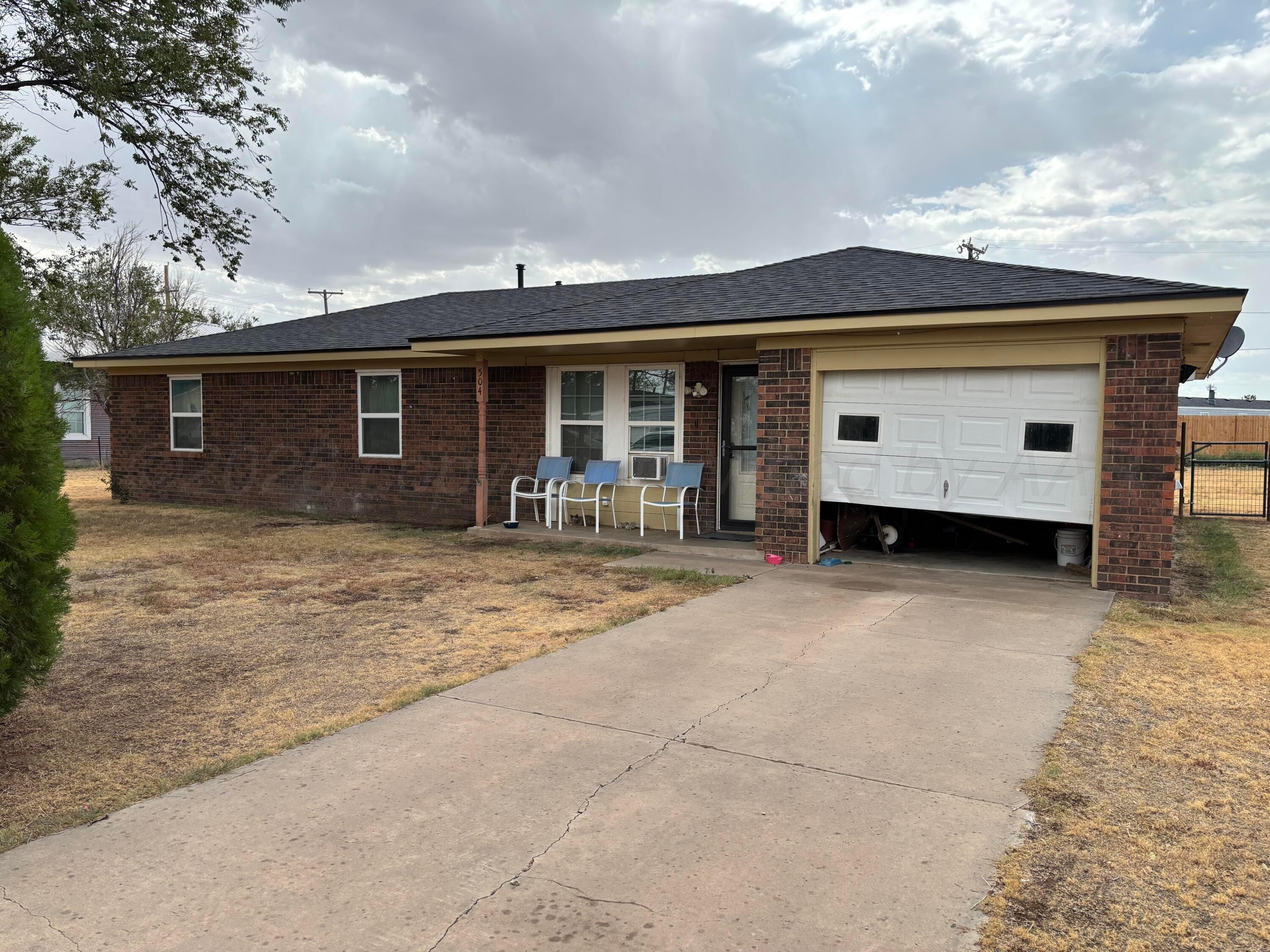 504 13th Street Property Photo 1
