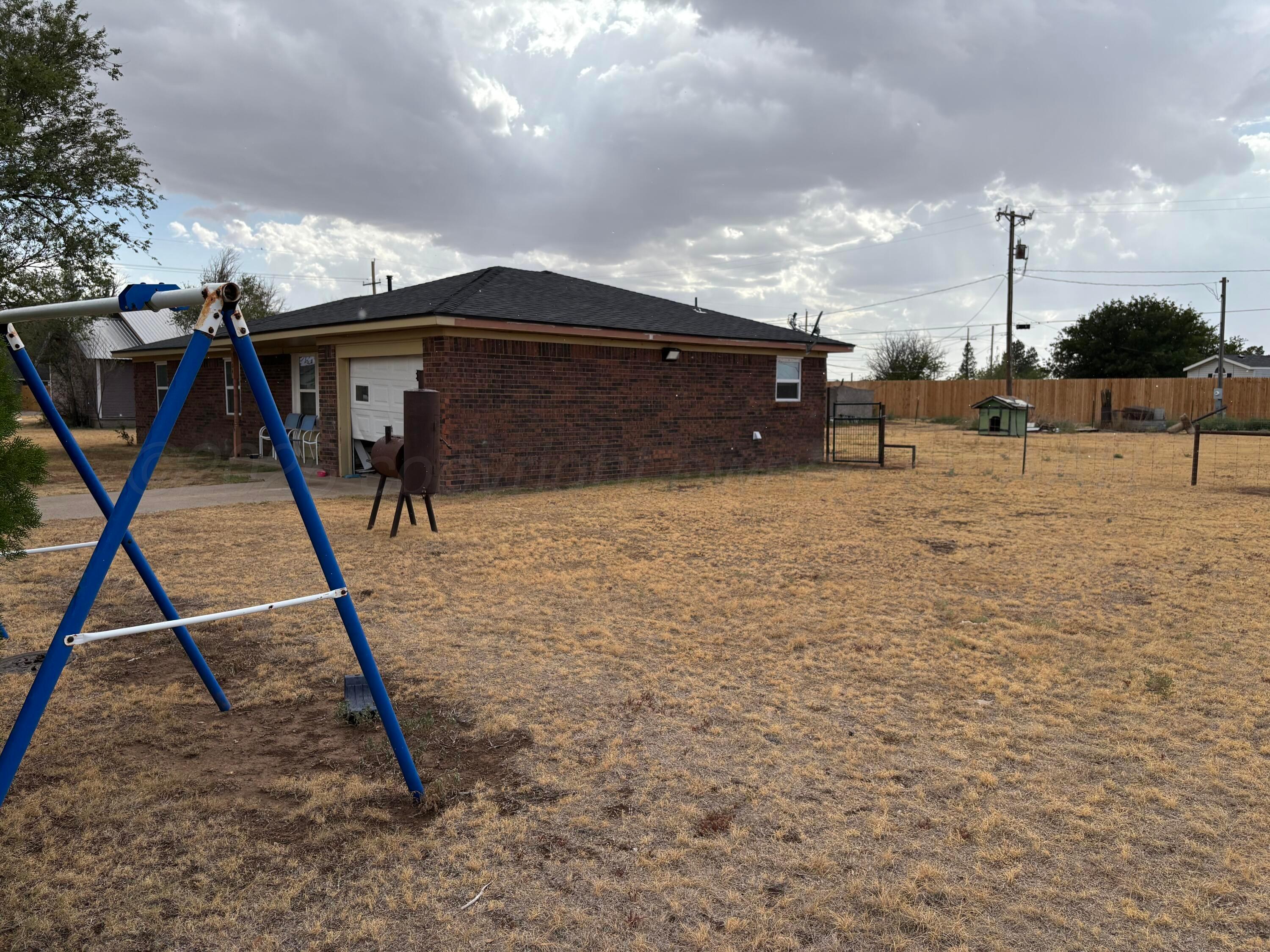 504 13th Street Property Photo 4
