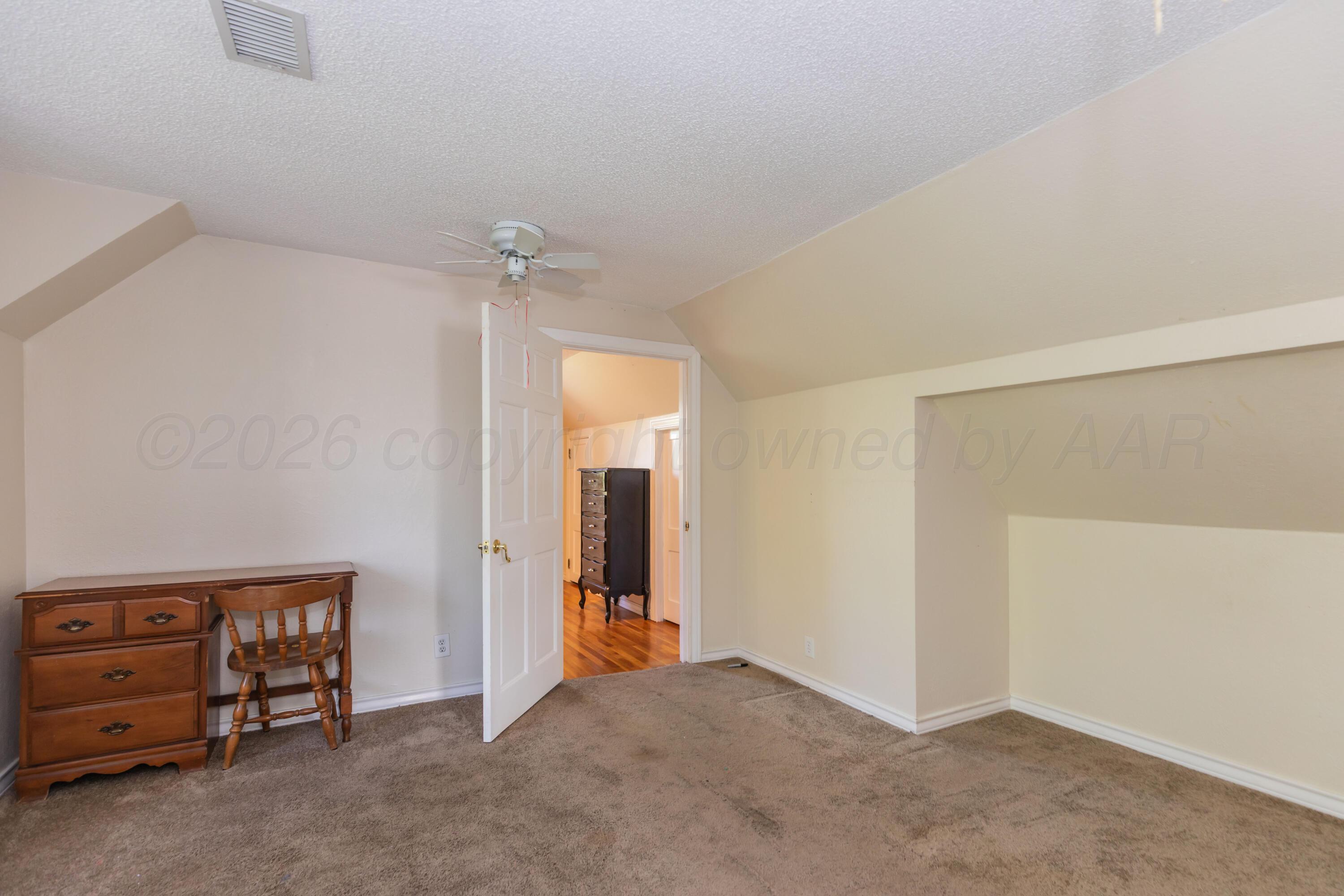 2422 5th Avenue Property Photo 19