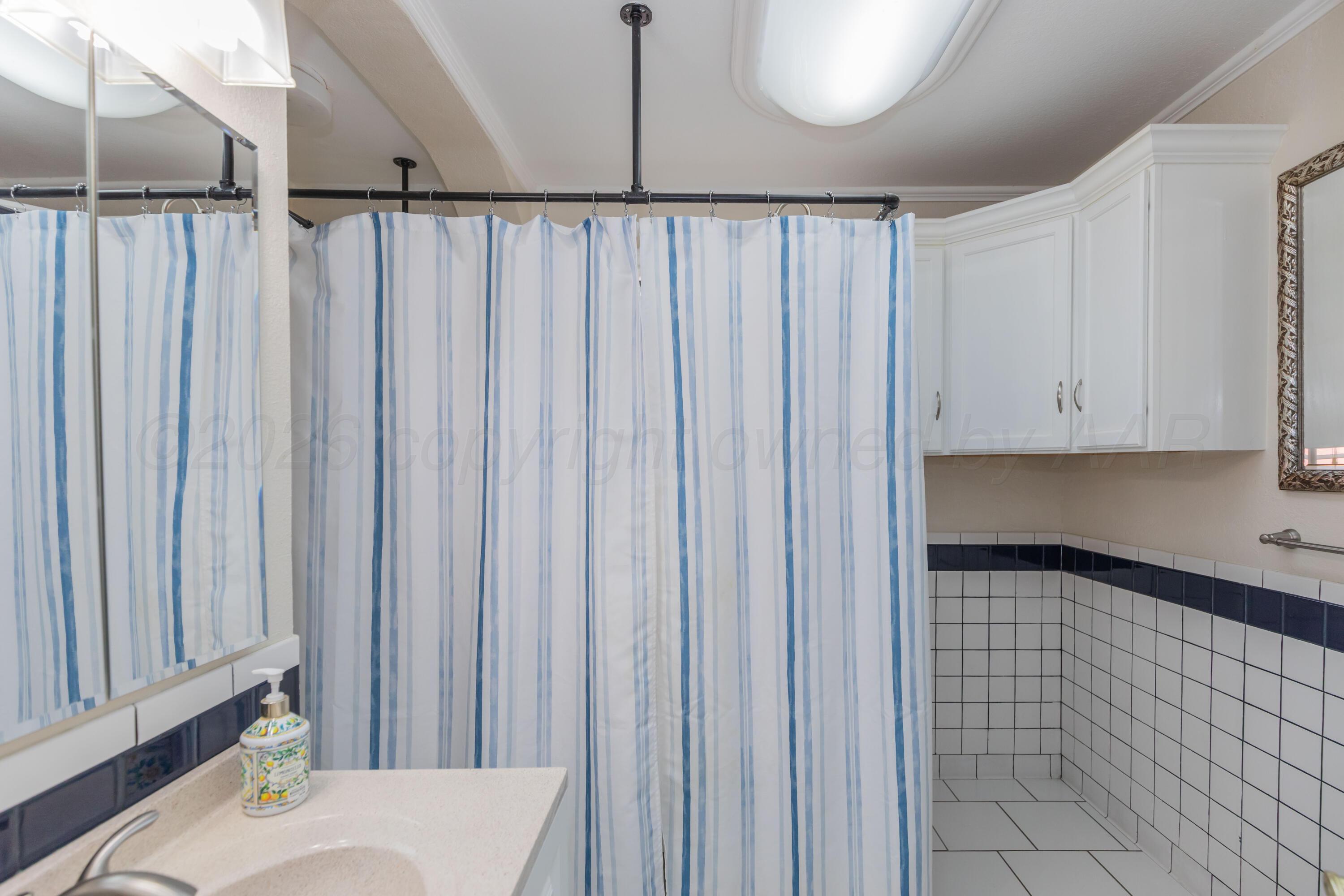 2422 5th Avenue Property Photo 33