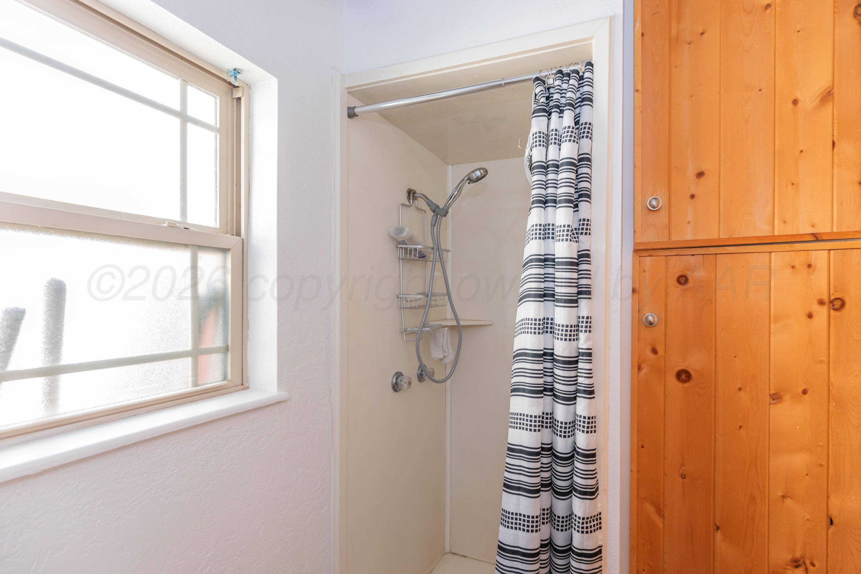 2422 5th Avenue Property Photo 44