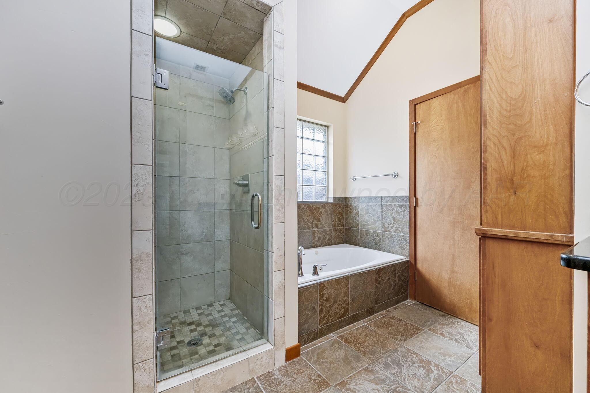 4804 Cape Colony Drive Property Photo 15