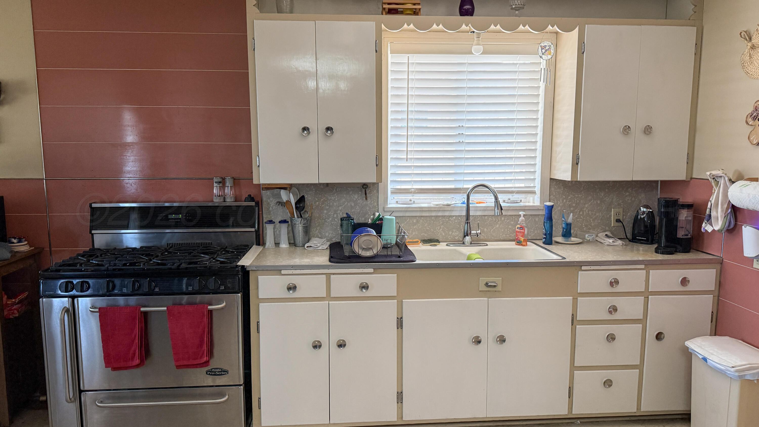 1103 Monroe Street Property Photo 10