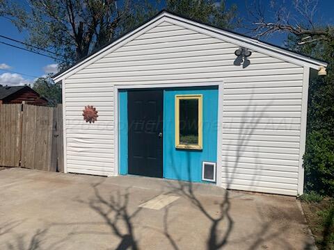 103 N Palo Duro Street Property Photo 11