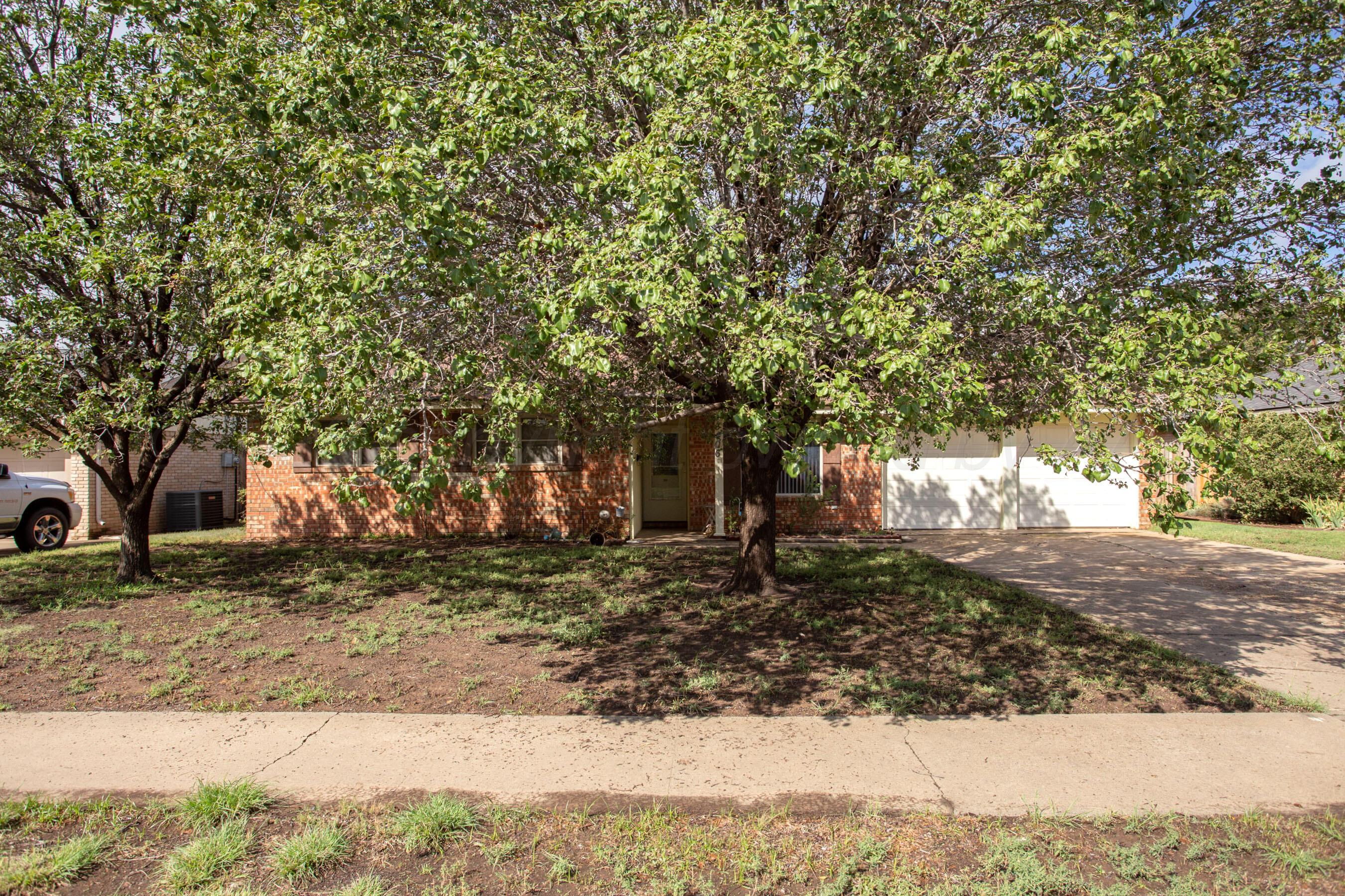 3406 Kingston Road Property Photo 2