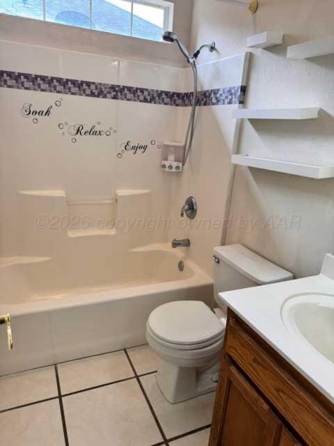 6304 S Crockett Street Property Photo 14