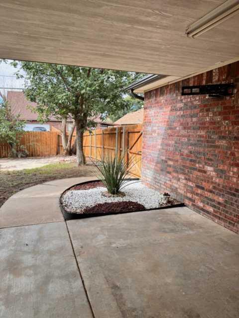 6304 S Crockett Street Property Photo 16