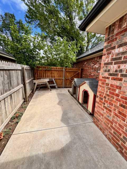 6304 S Crockett Street Property Photo 17