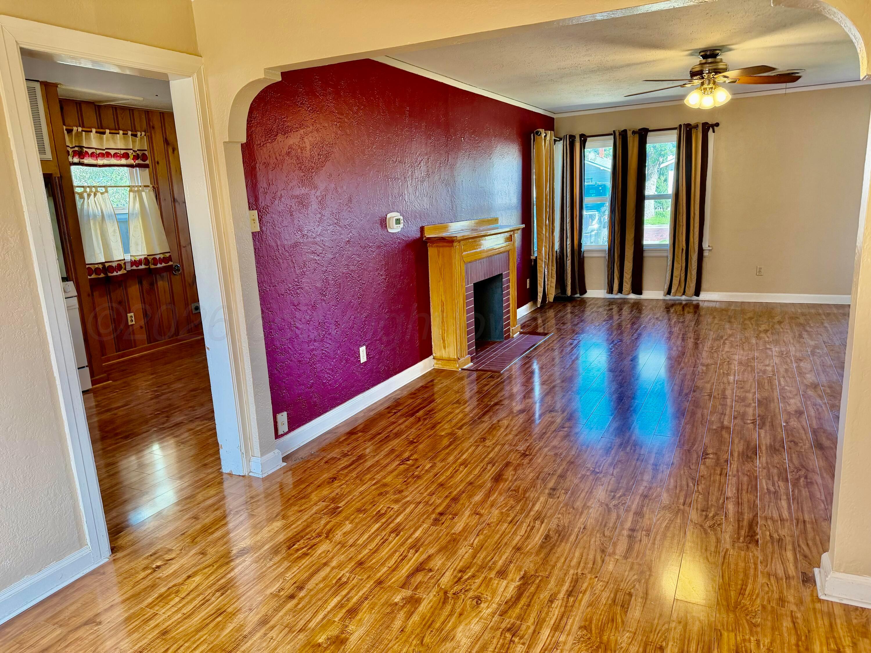 1718 S Monroe Street Property Photo 3