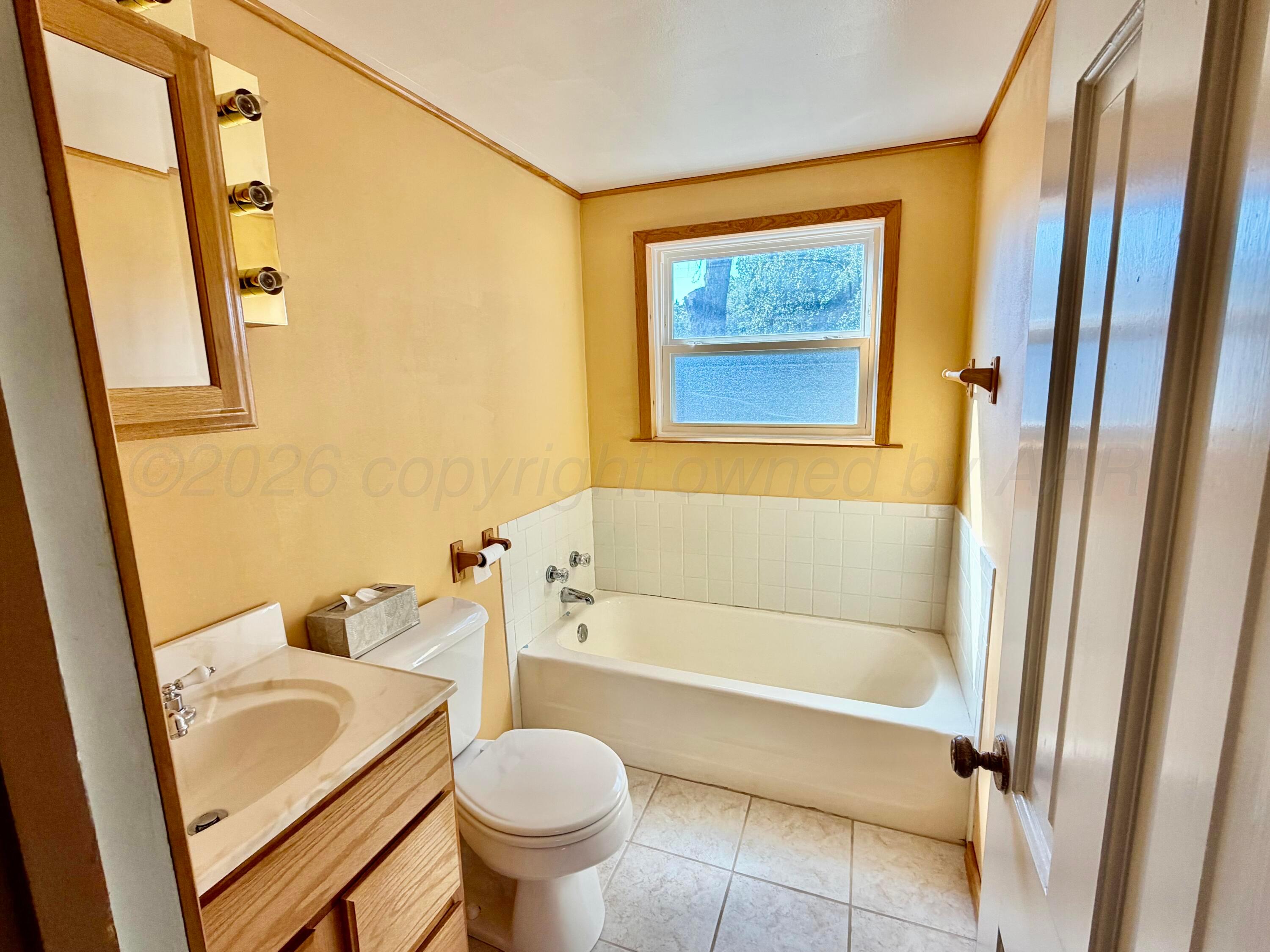 1718 S Monroe Street Property Photo 11