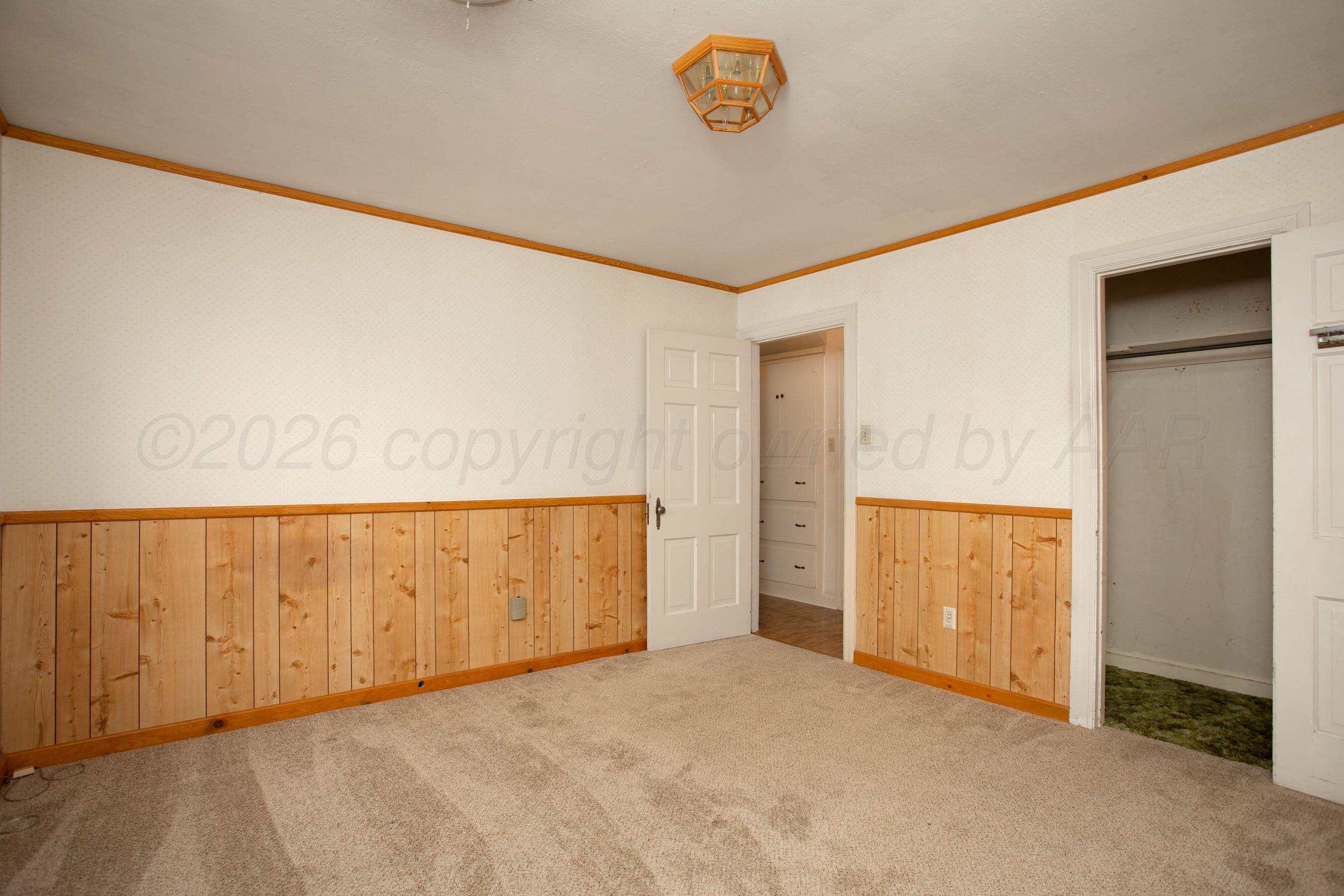 1718 S Monroe Street Property Photo 11