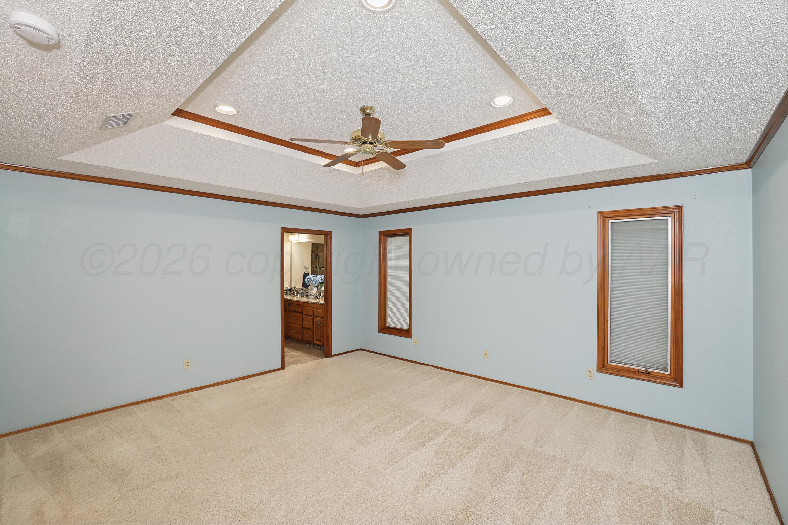 7709 Underwood Drive Property Photo 17