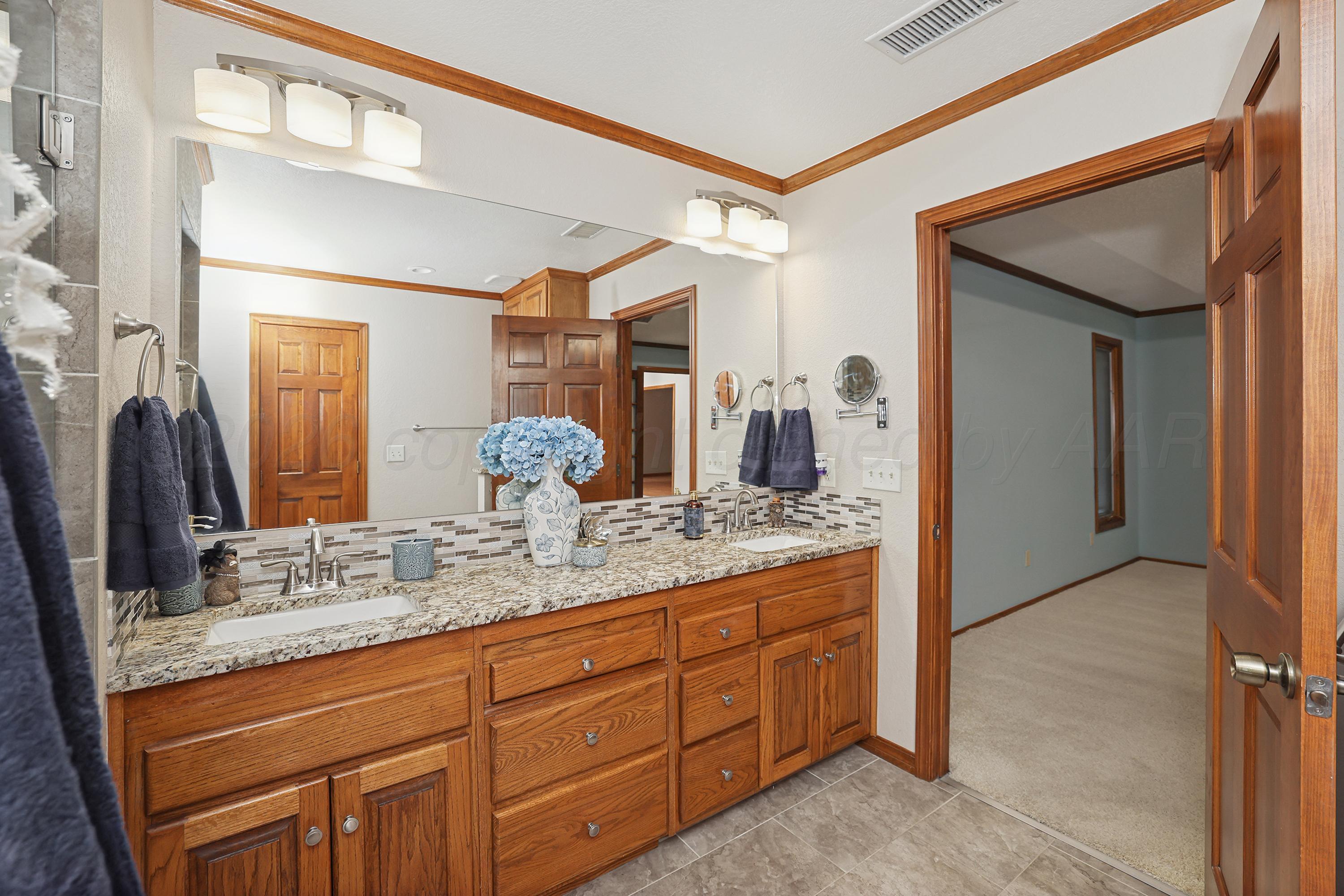7709 Underwood Drive Property Photo 21