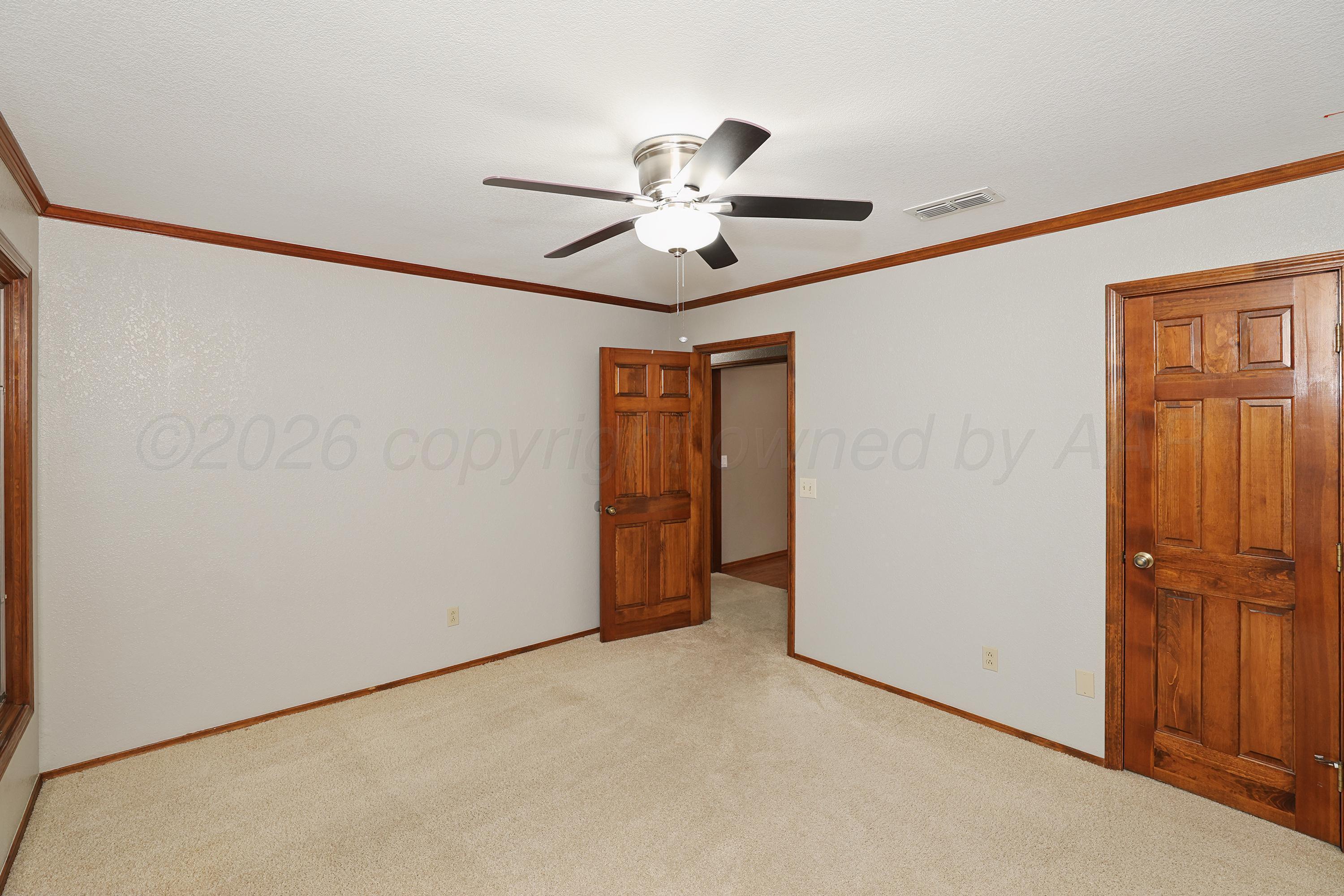 7709 Underwood Drive Property Photo 26