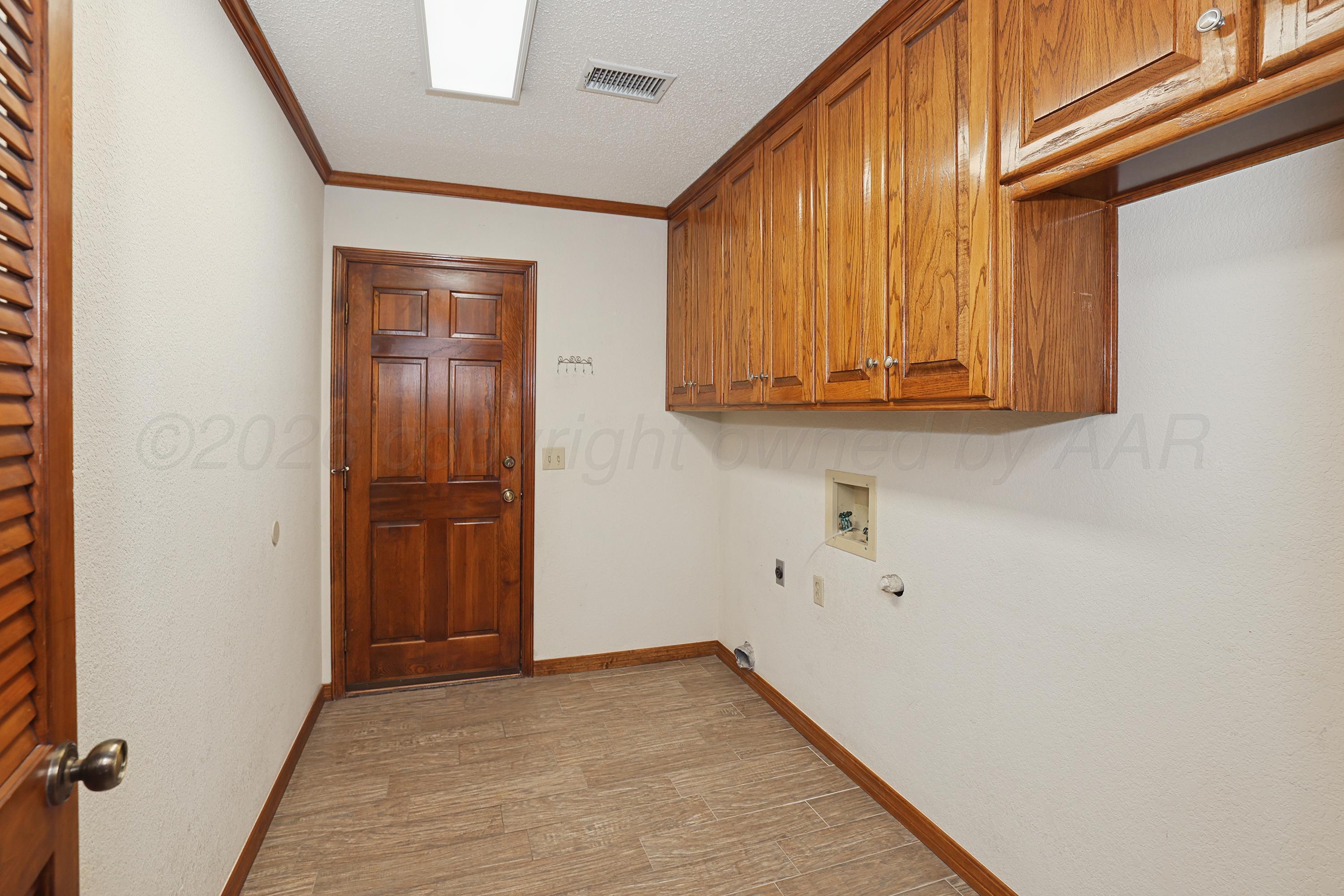 7709 Underwood Drive Property Photo 33