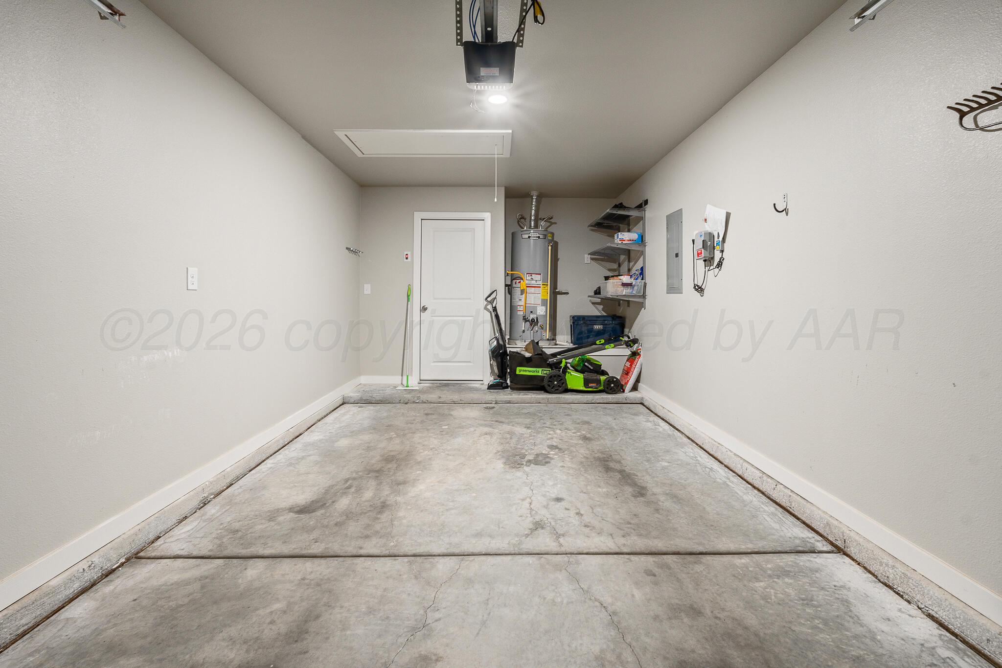 5000 Locker Street Property Photo 8