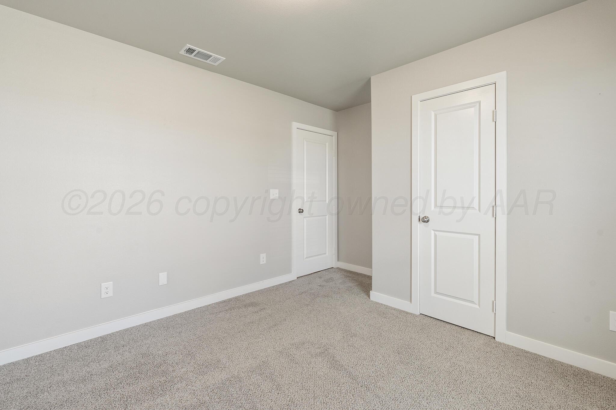 5000 Locker Street Property Photo 16