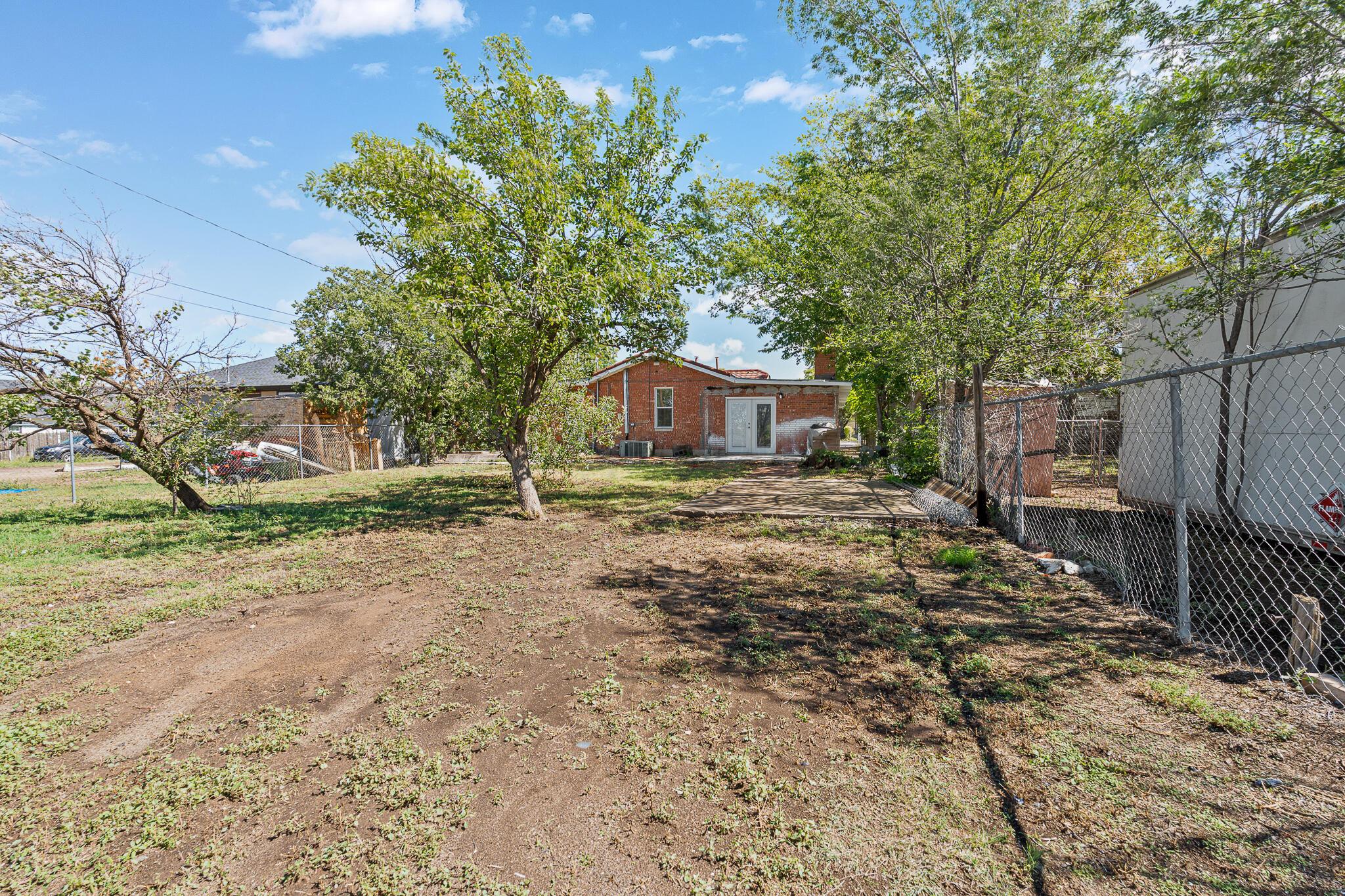 85 N Alabama Street Property Photo 7