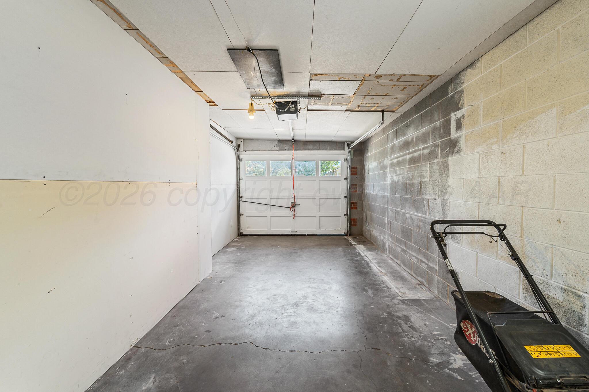 85 N Alabama Street Property Photo 20