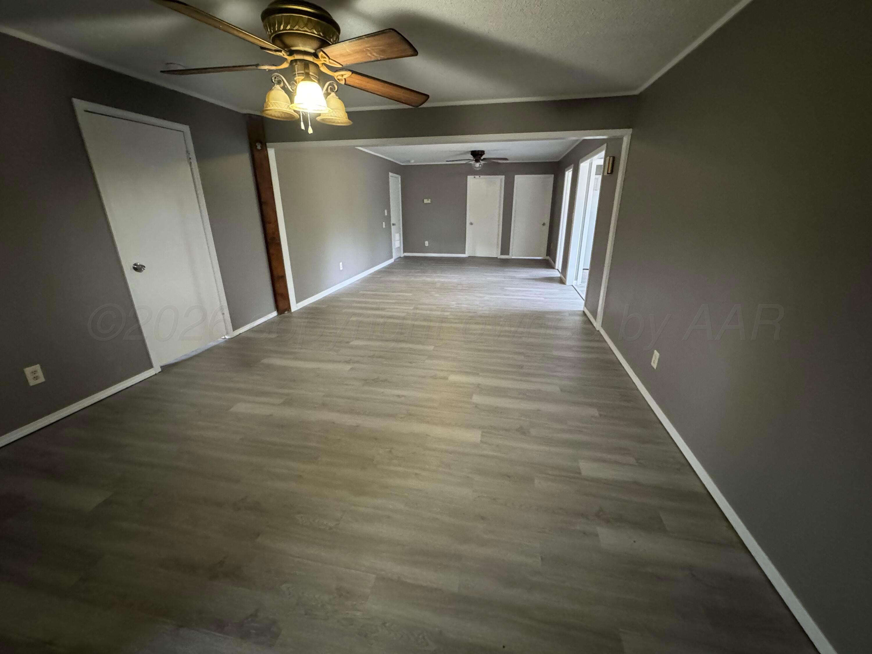 606 15th Street Property Photo 3