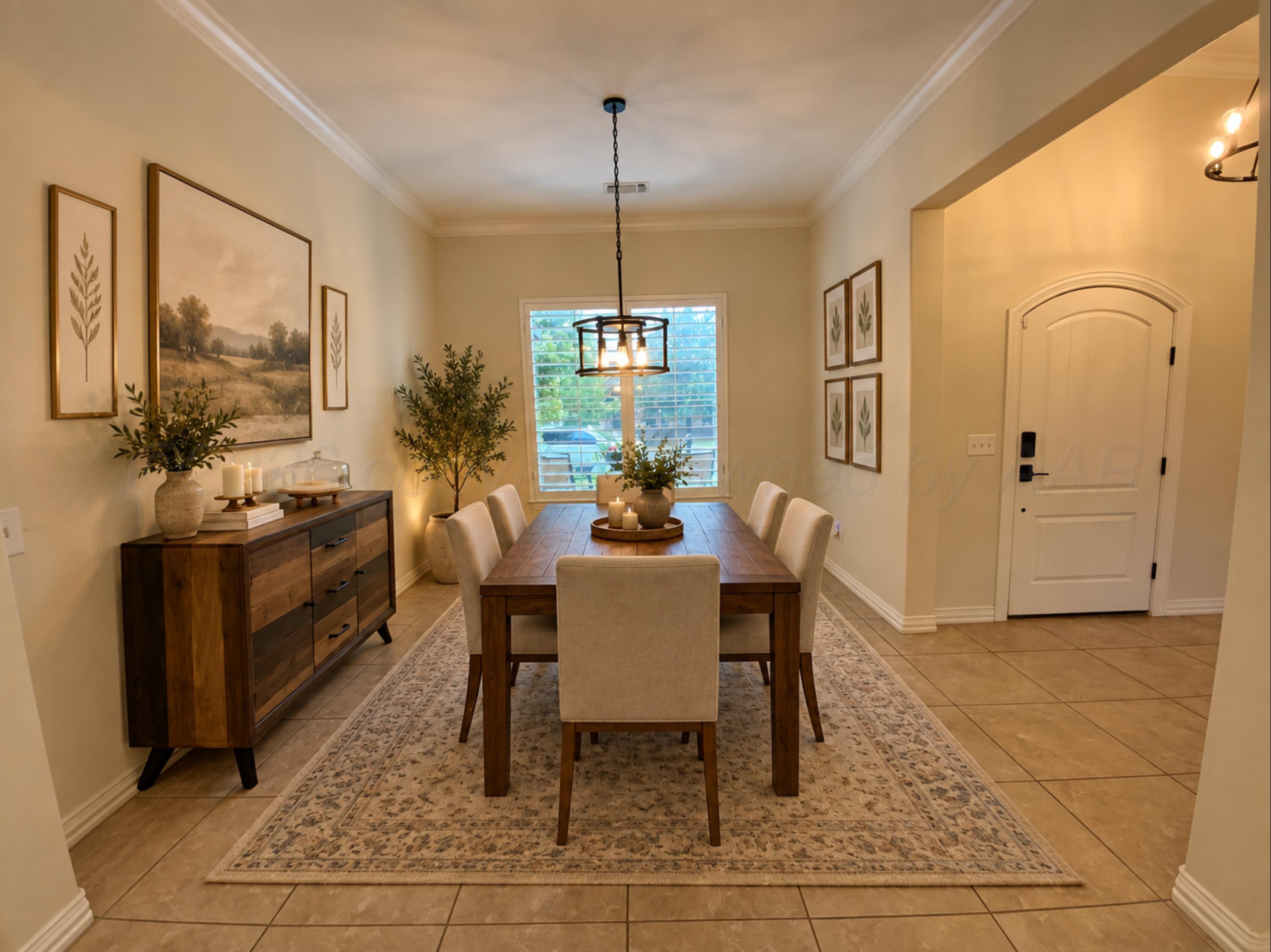 9102 Gaston Avenue Property Photo 3