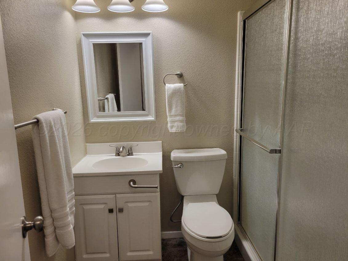 1031 Sunrise Drive Property Photo 8