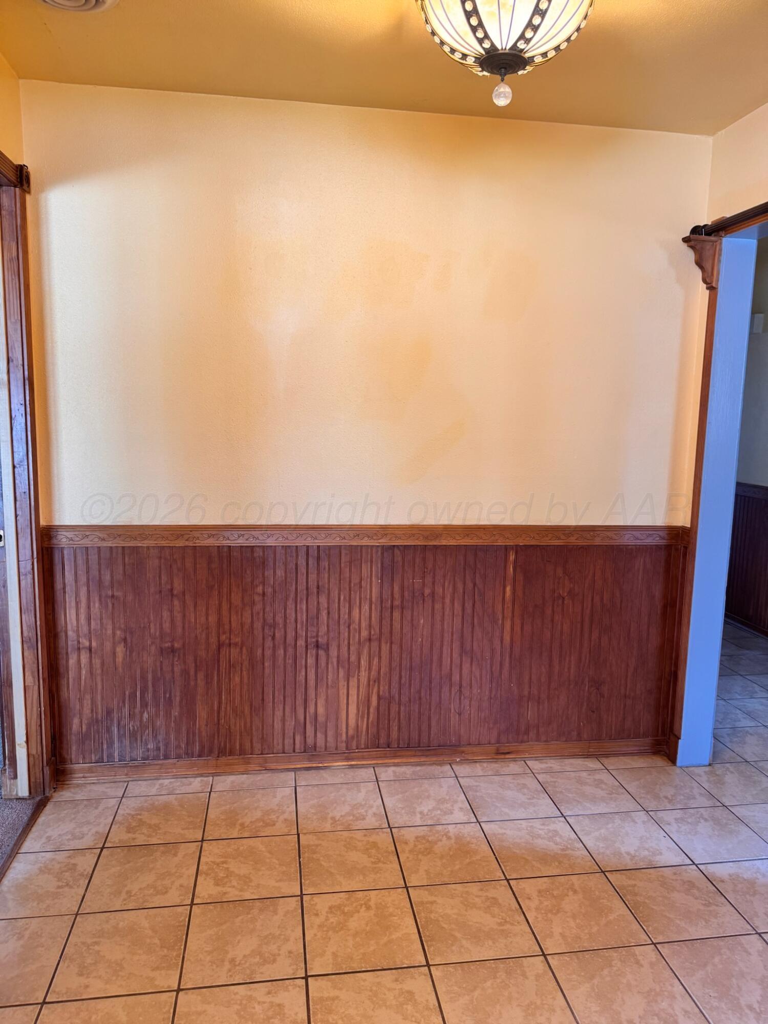 3917 Lynette Drive Property Photo 3