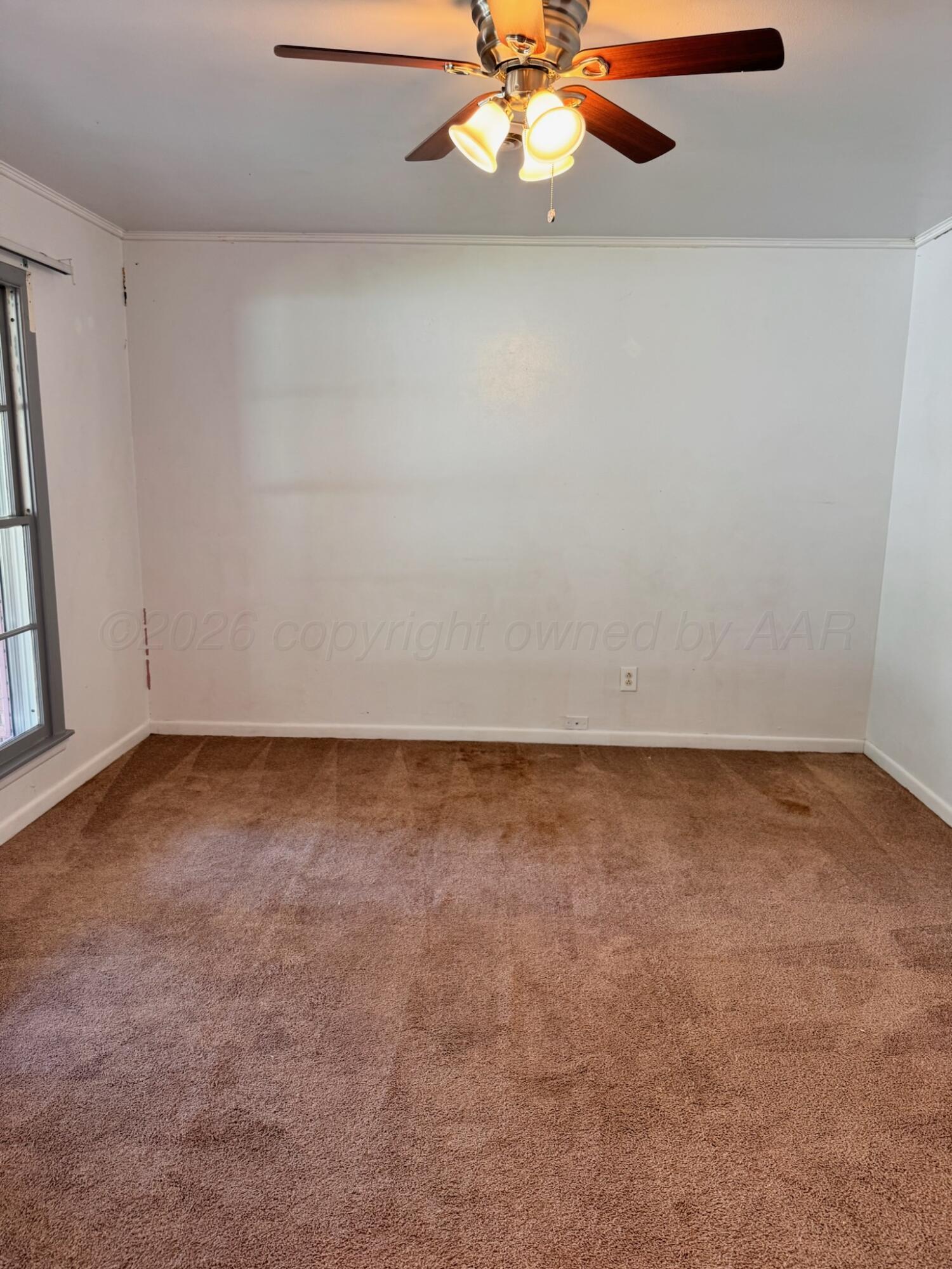 3917 Lynette Drive Property Photo 4