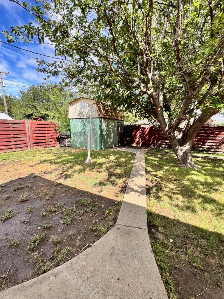 3917 Lynette Drive Property Photo 11