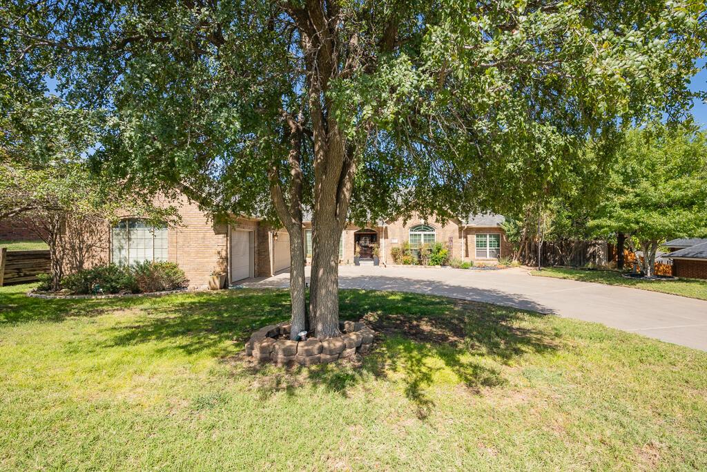 6300 Cedar Hollow Drive Property Photo 2