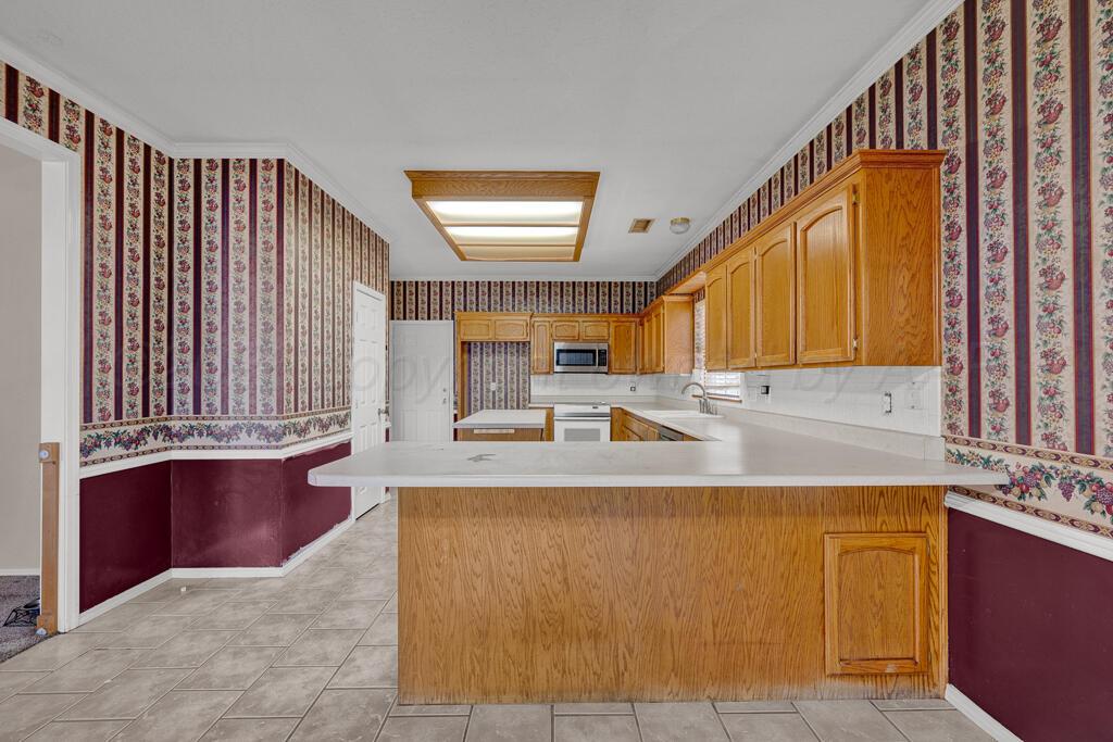 6300 Cedar Hollow Drive Property Photo 9