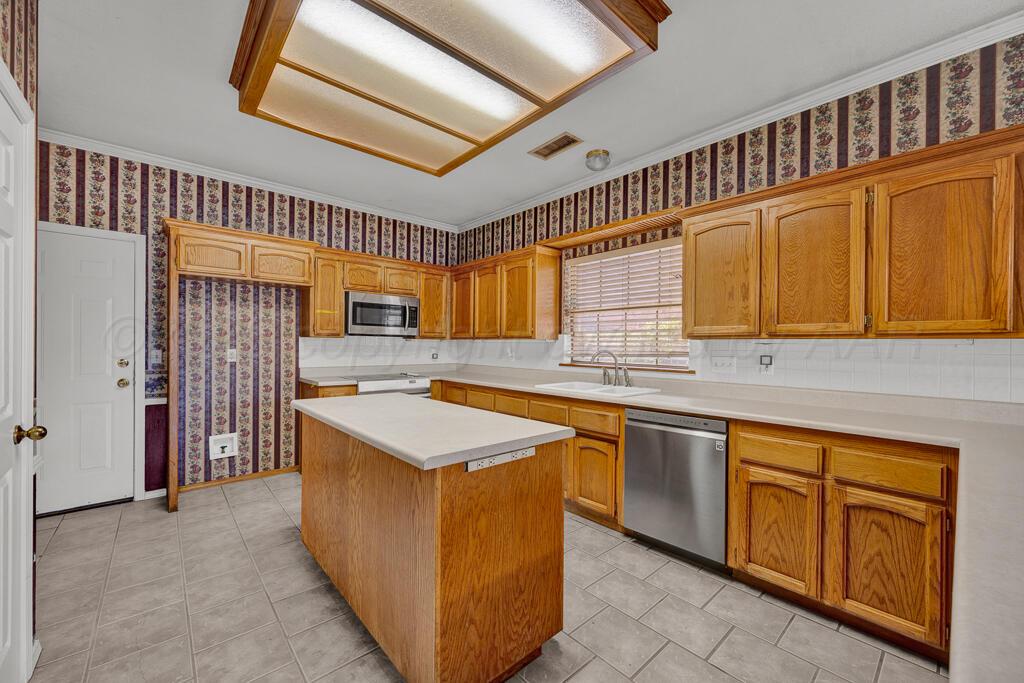 6300 Cedar Hollow Drive Property Photo 11