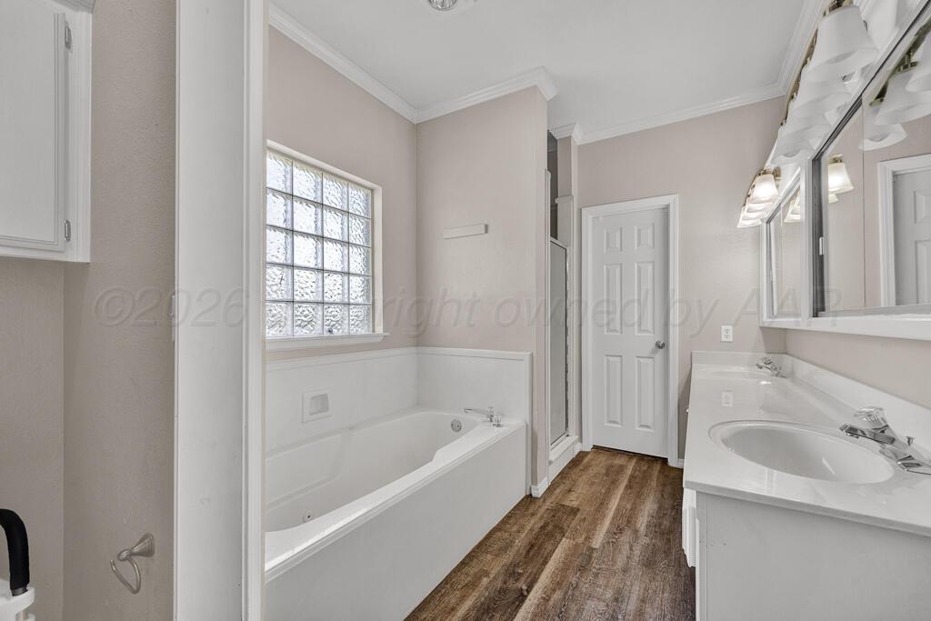 6300 Cedar Hollow Drive Property Photo 17