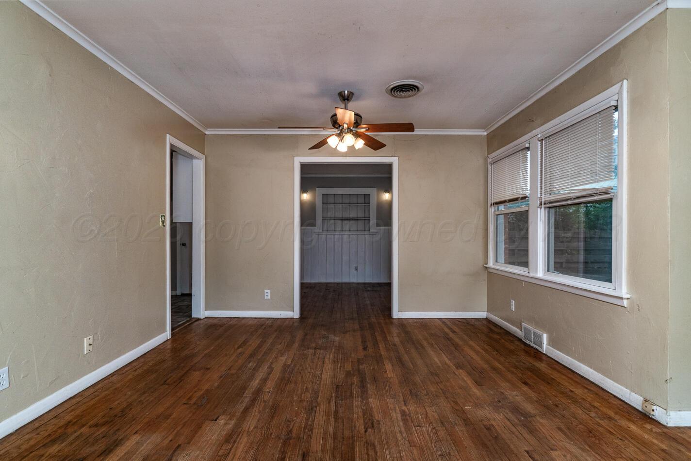 1823 S Virginia Street Property Photo 8