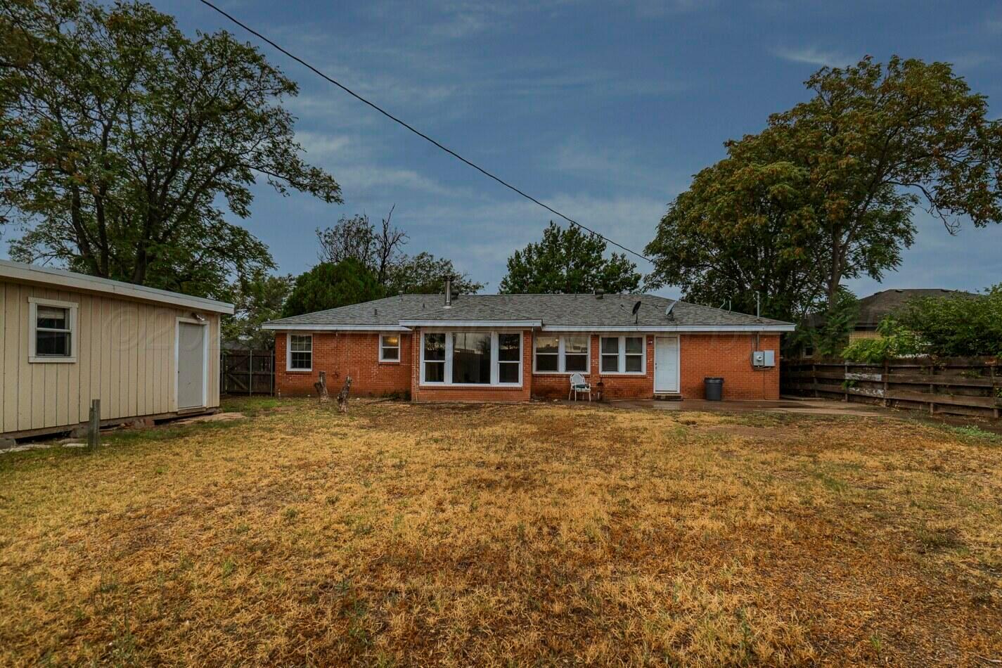 1823 S Virginia Street Property Photo 27