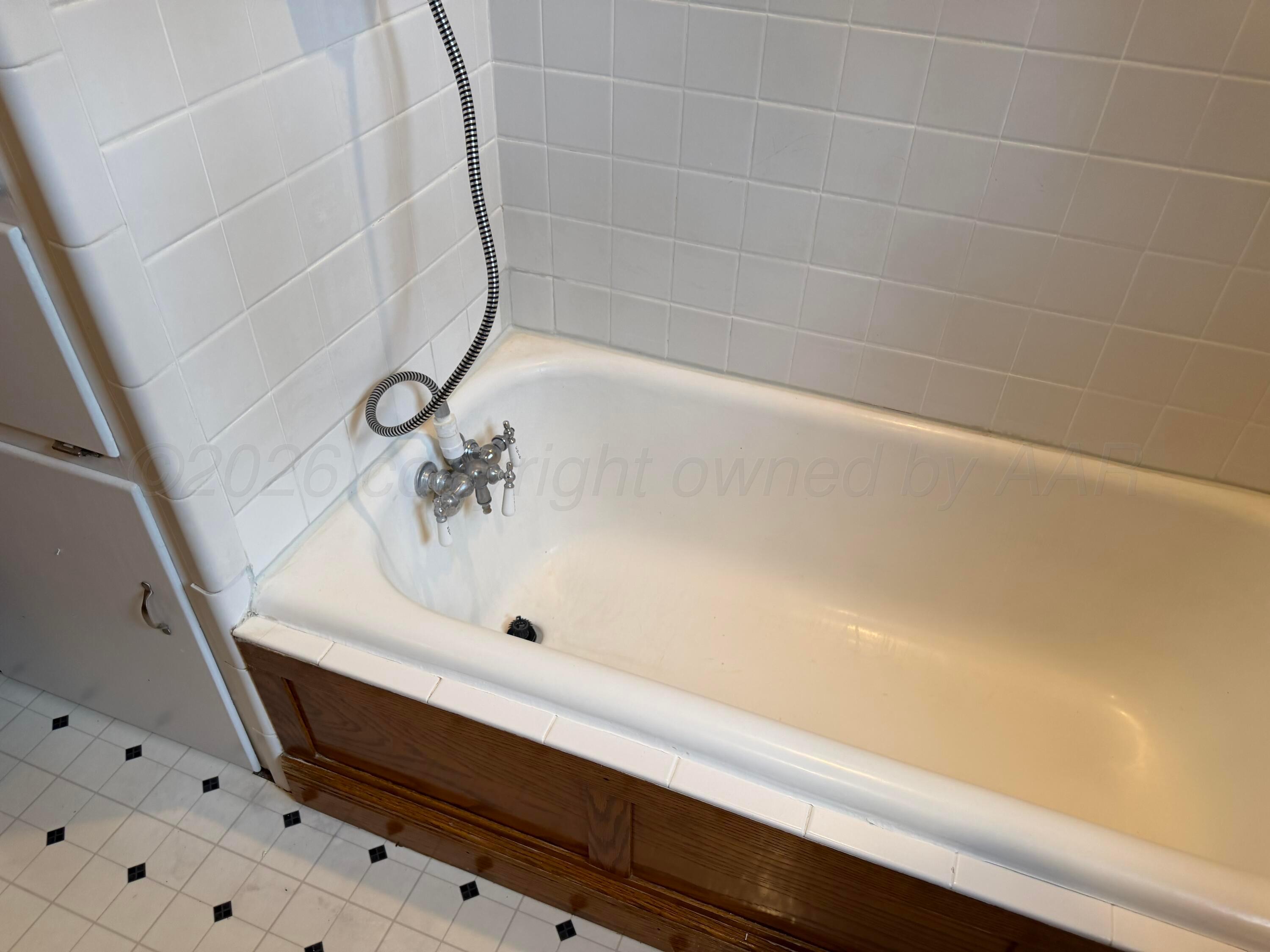 4246 Sw 12th Avenue Property Photo 16