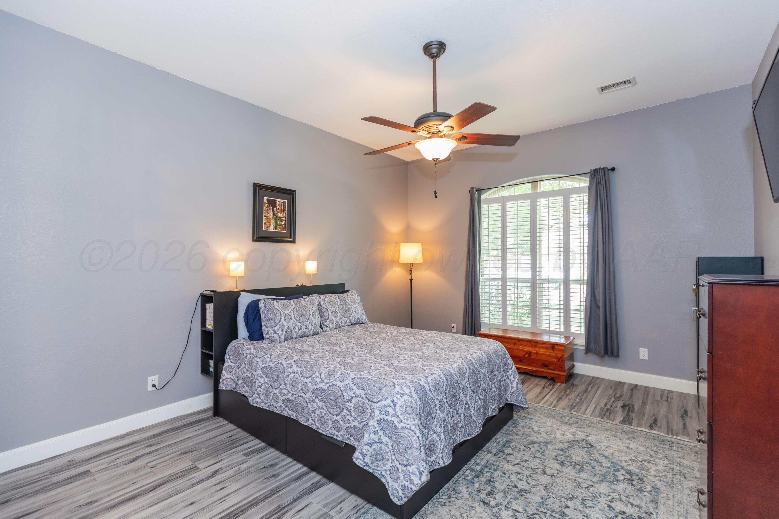 9011 Buccola Avenue Property Photo 17
