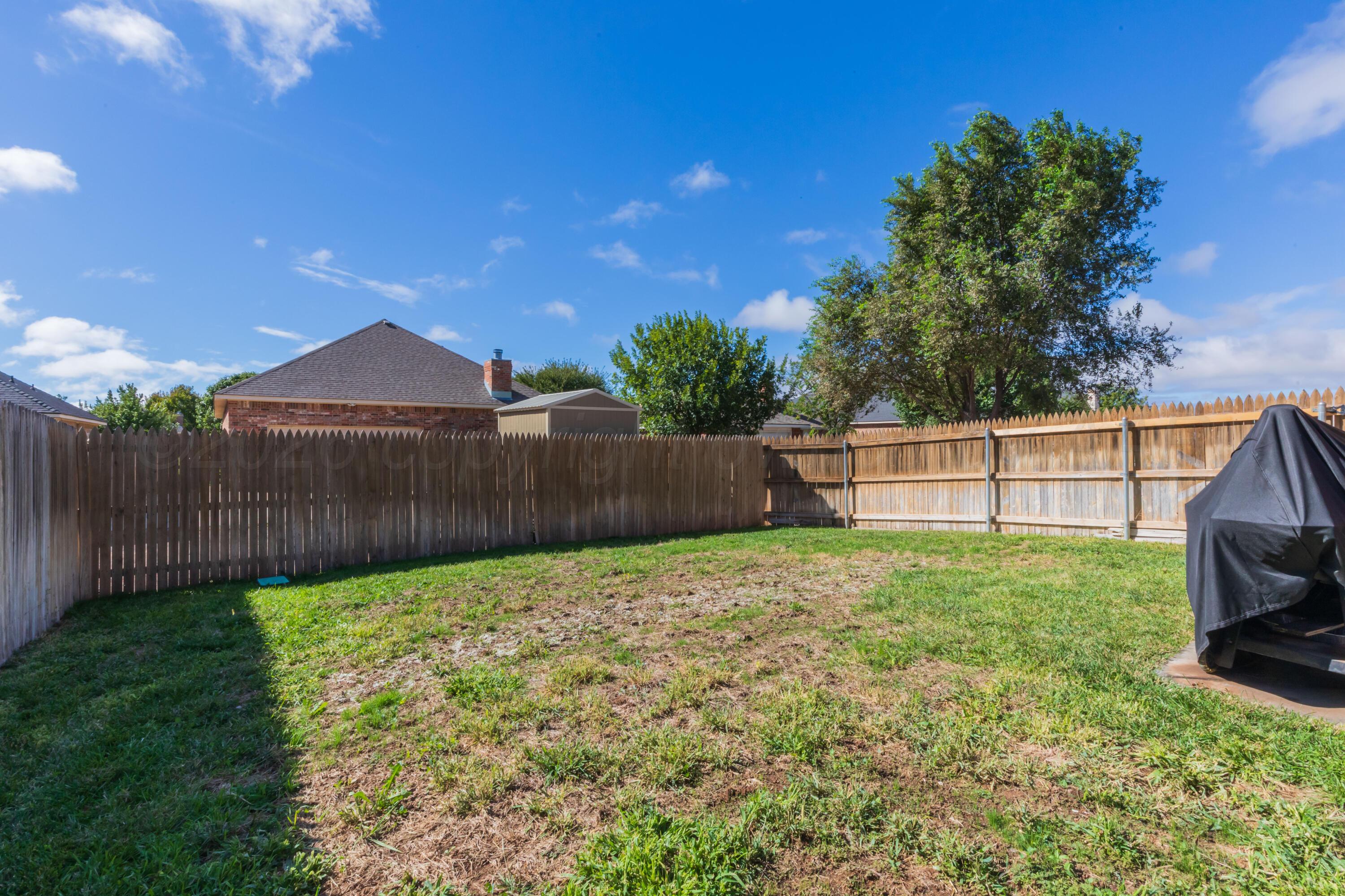 9011 Buccola Avenue Property Photo 35