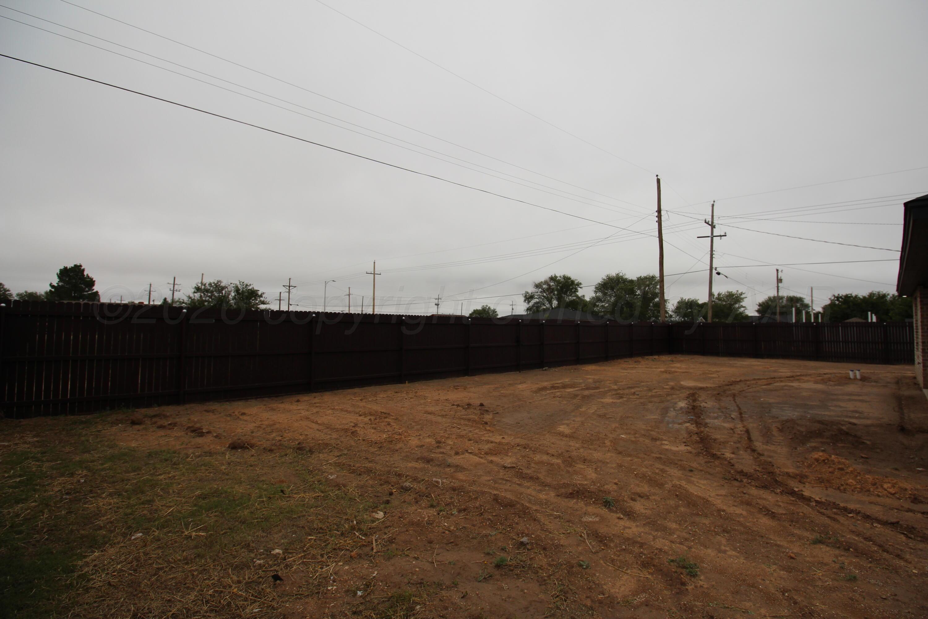 1500 N Irving Street Property Photo 6
