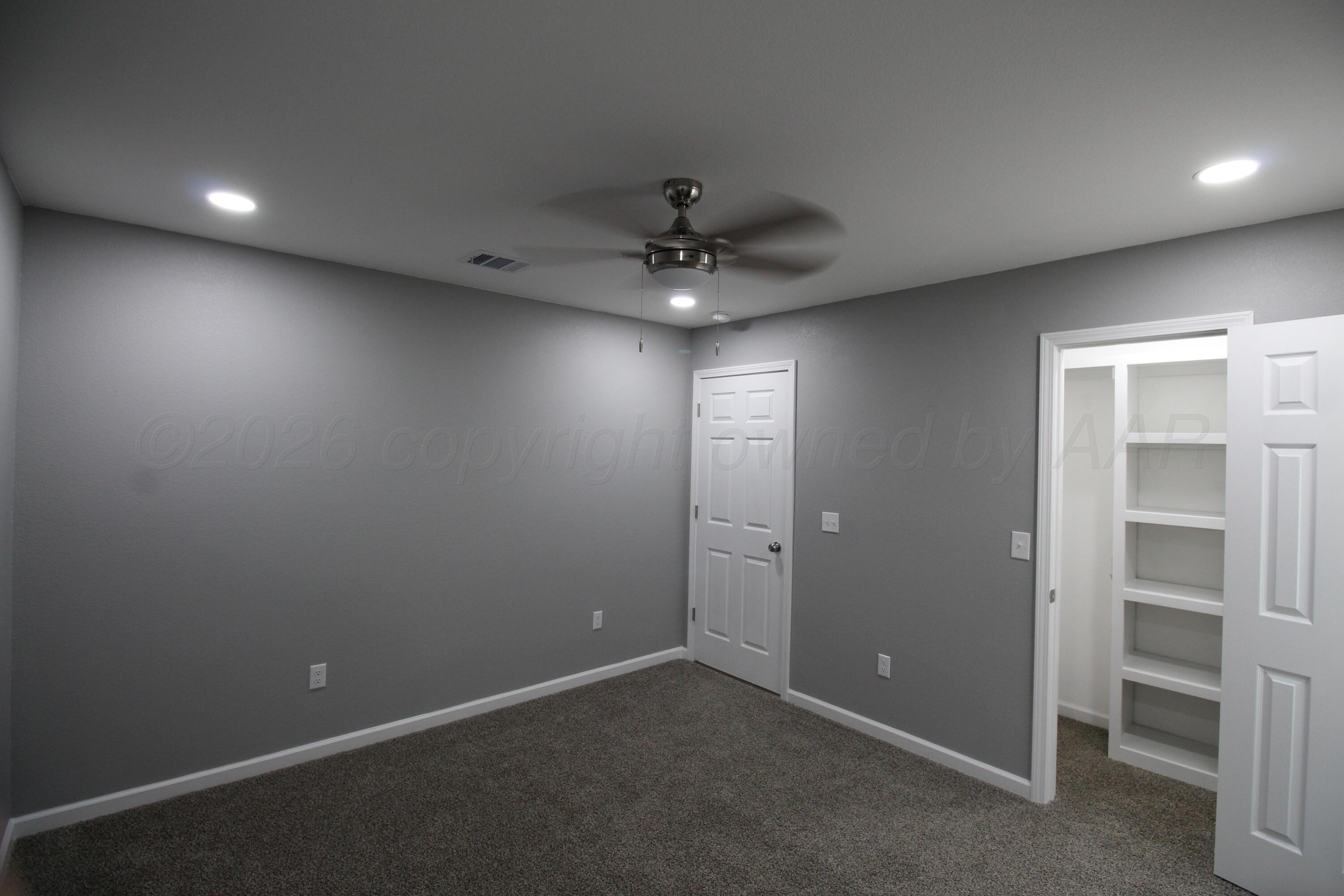 1500 N Irving Street Property Photo 14