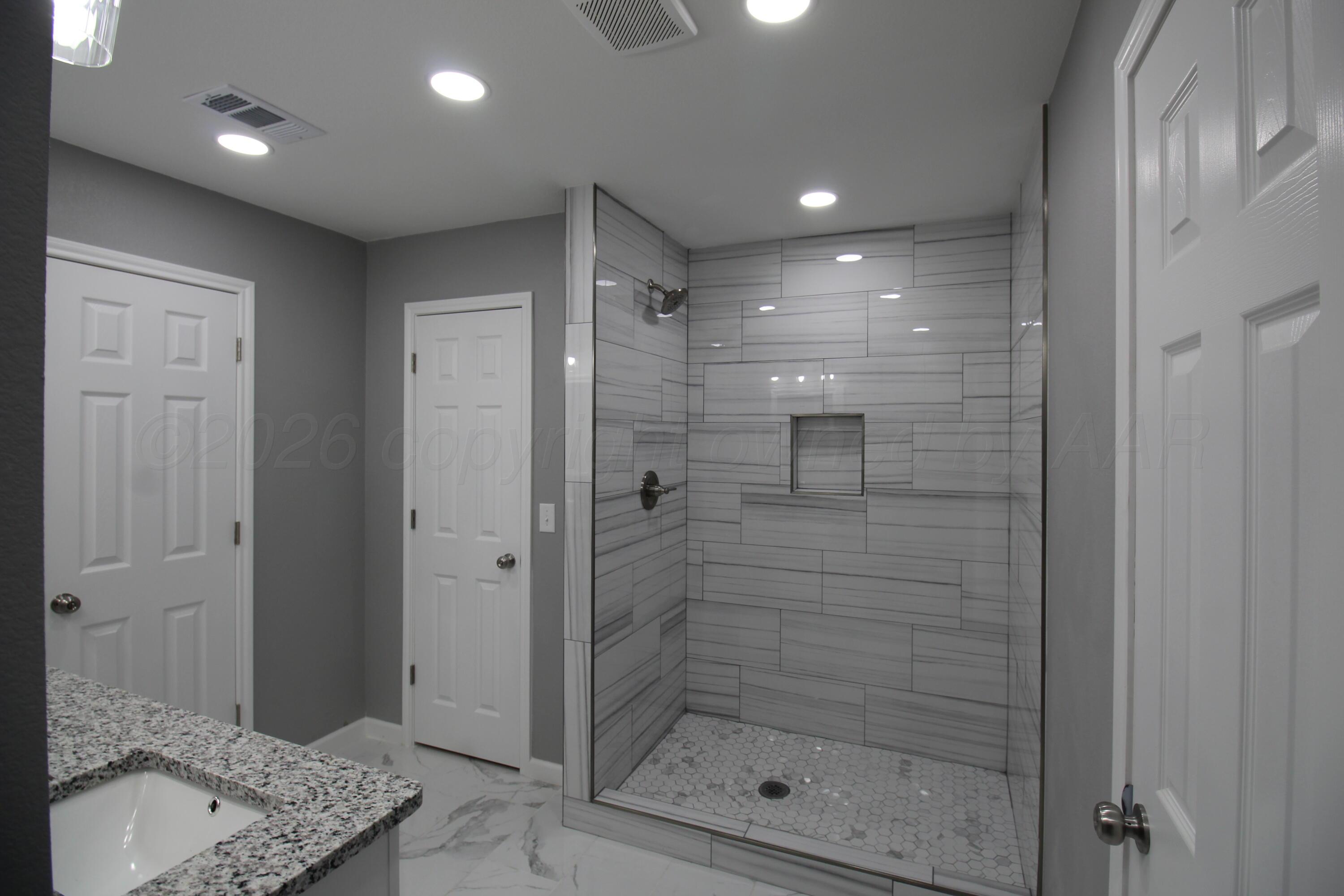 1500 N Irving Street Property Photo 26