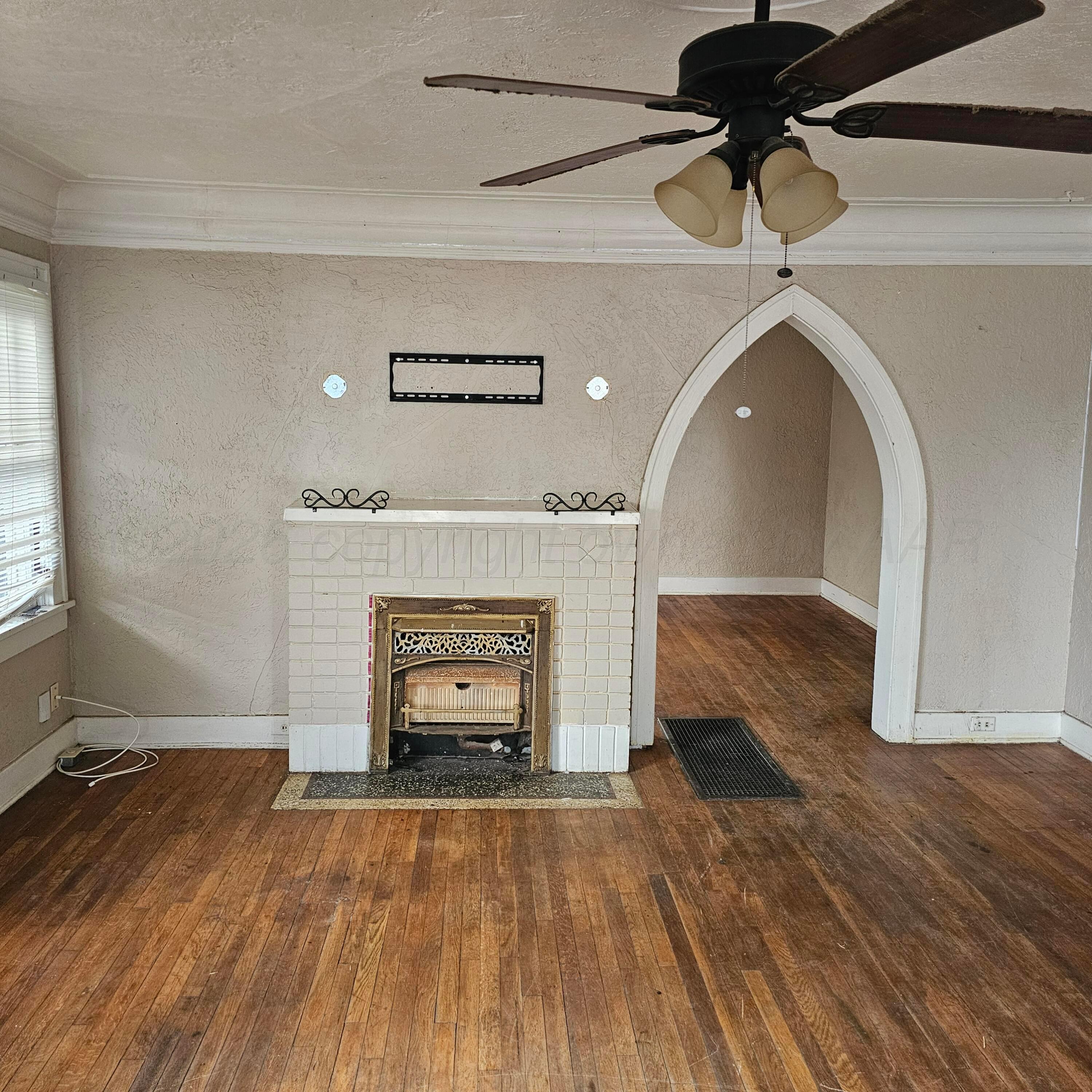 3906 S Tyler Street Property Photo 4