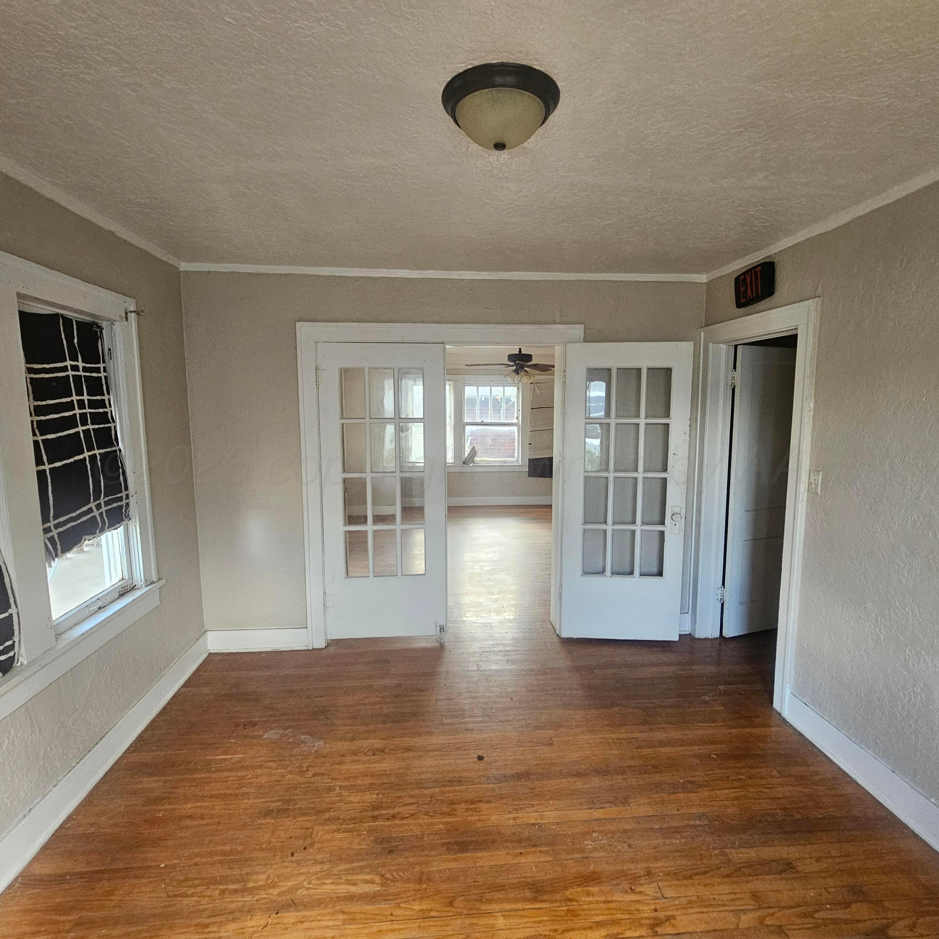 3906 S Tyler Street Property Photo 8