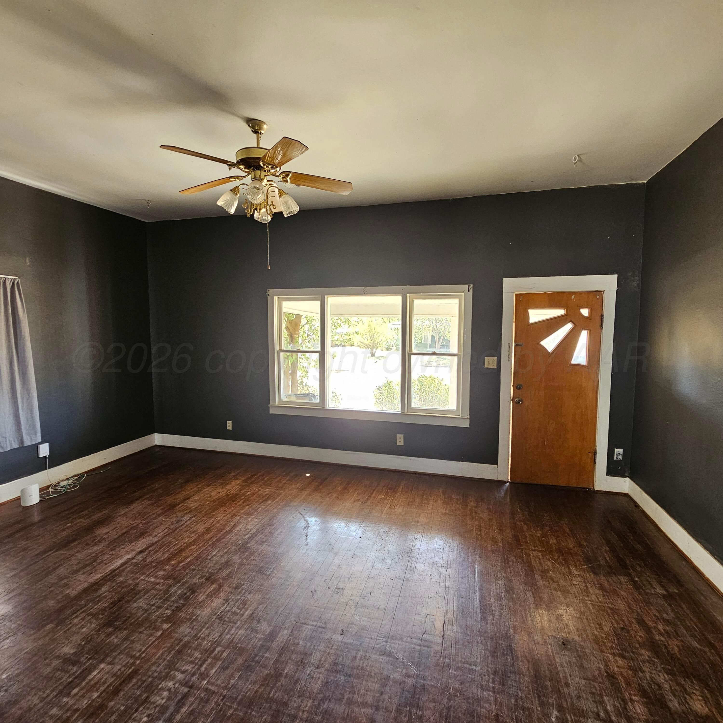 1201 3rd Avenue Property Photo 3